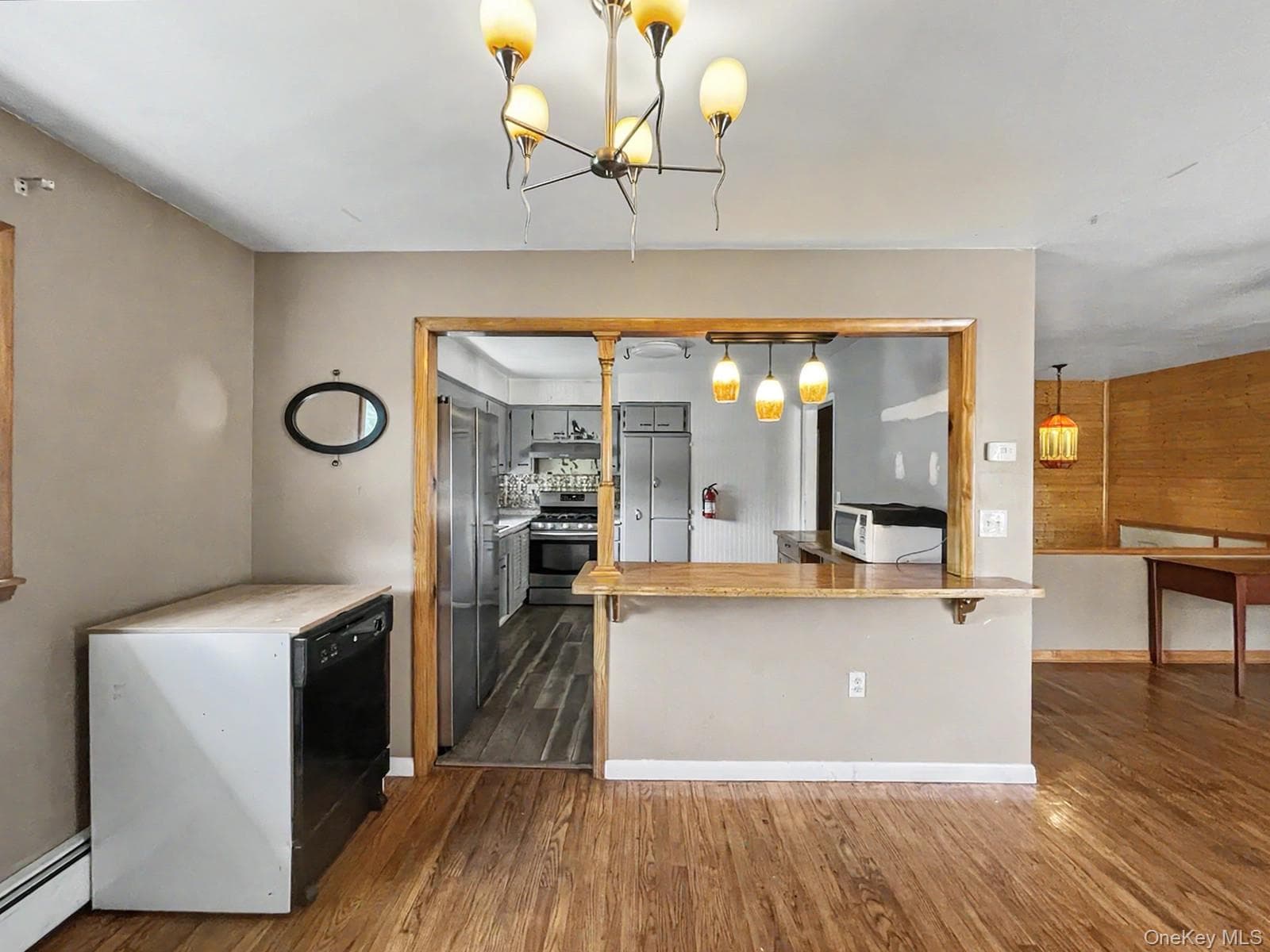 225 Monhagen Avenue thumbnail 4