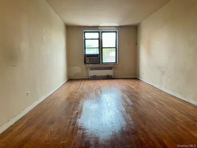 48-21 40 Street Unit: 2C thumbnail 5