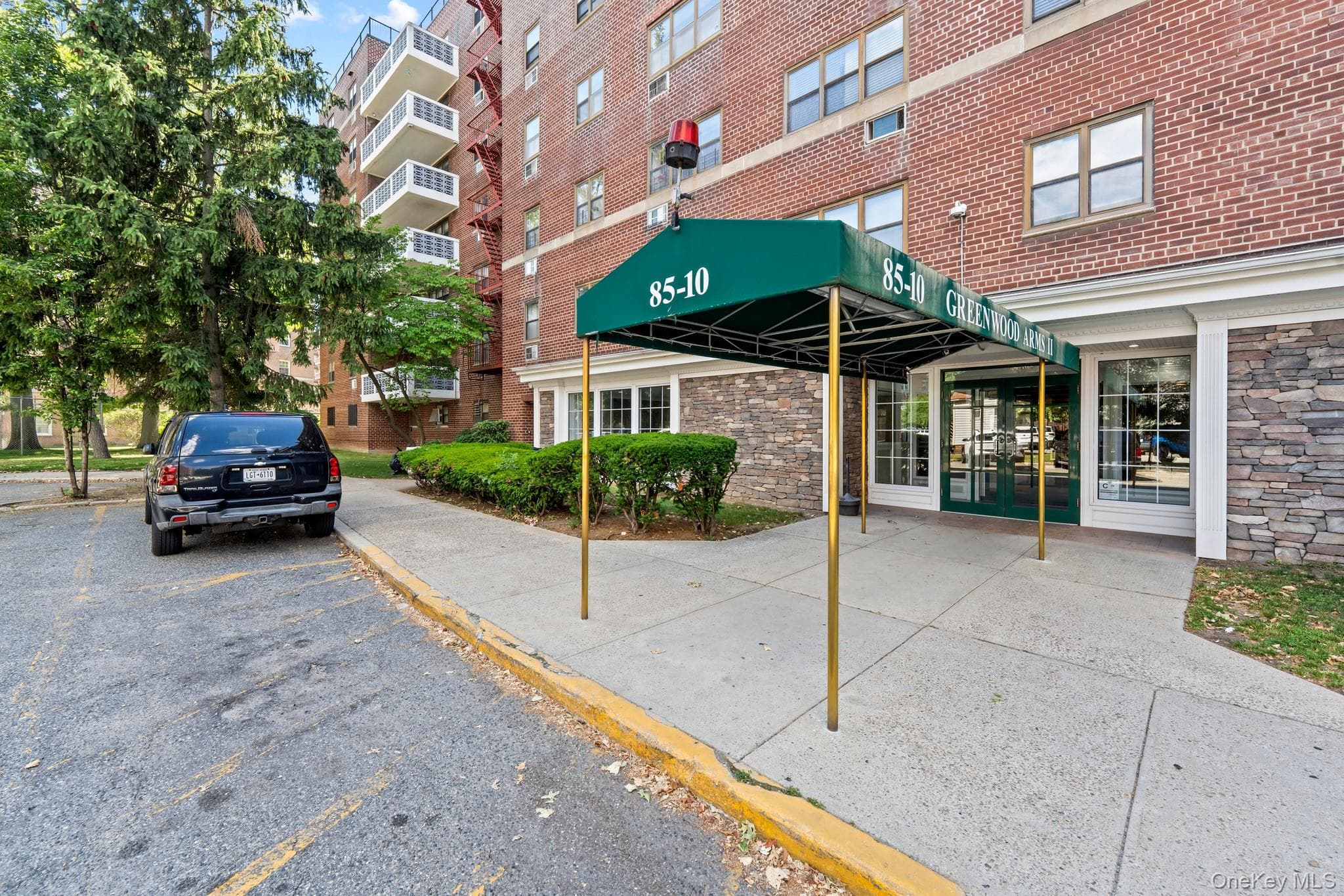85-10 151 Avenue Unit: 2D thumbnail 3