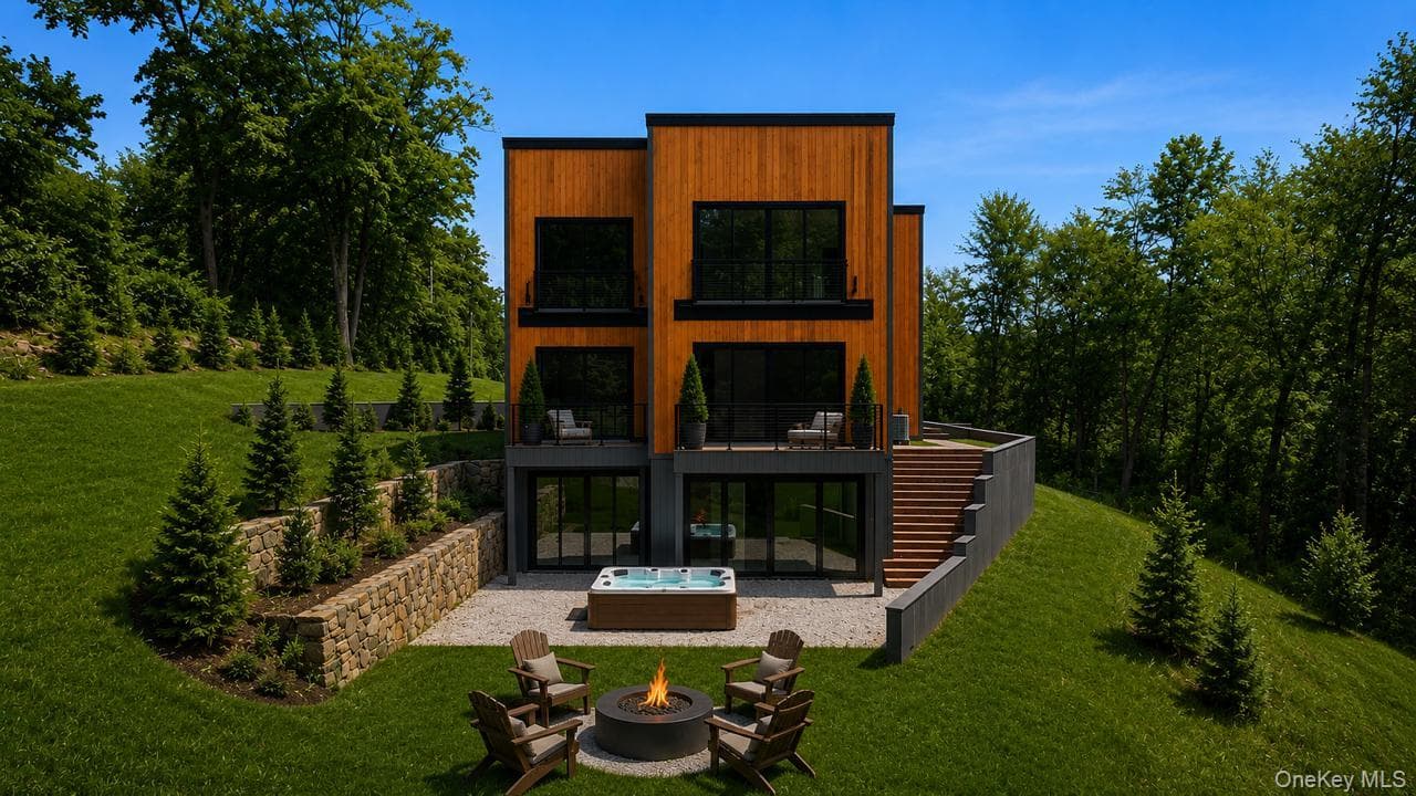 41 Mead Road, Armonk