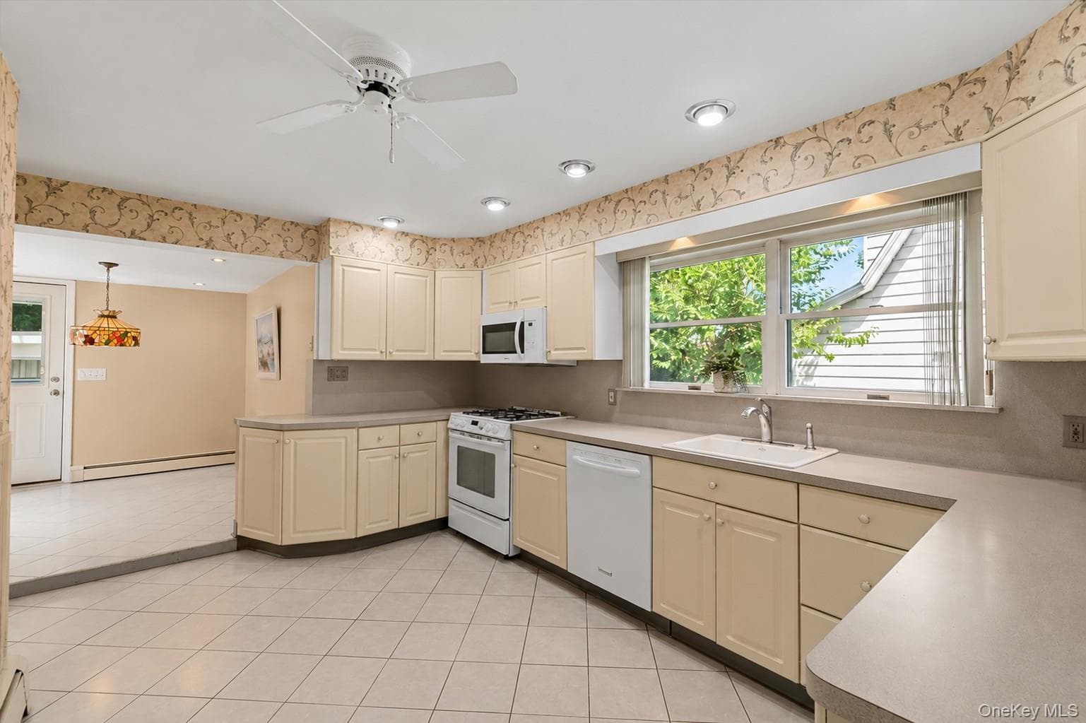 17 Cypress Avenue thumbnail 20