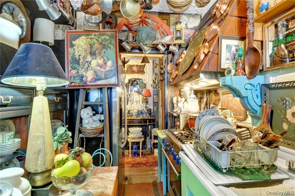 1976 Lafontaine Avenue Unit: 5C thumbnail 5