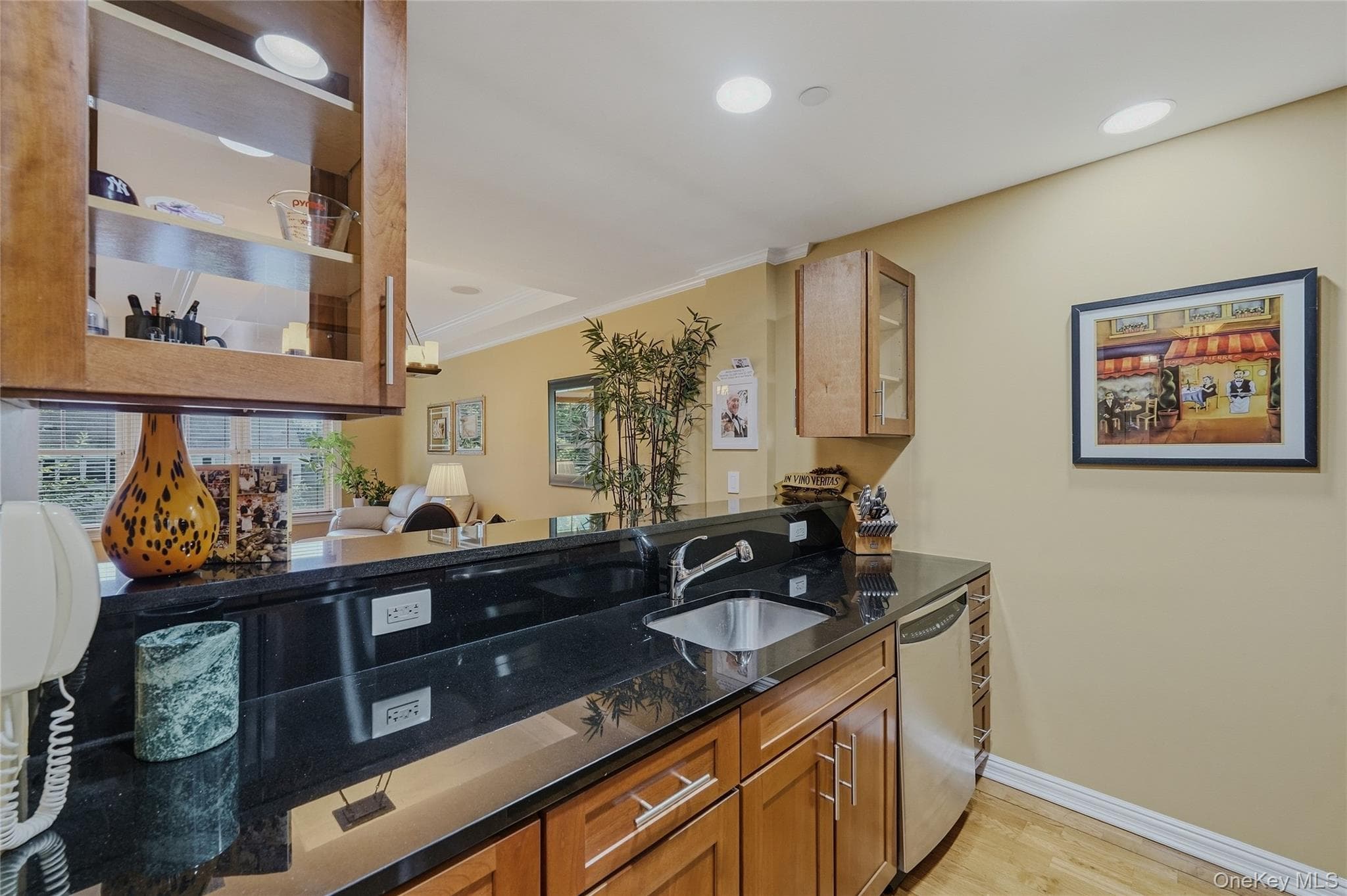 225 Stanley Avenue Unit: 107 thumbnail 7