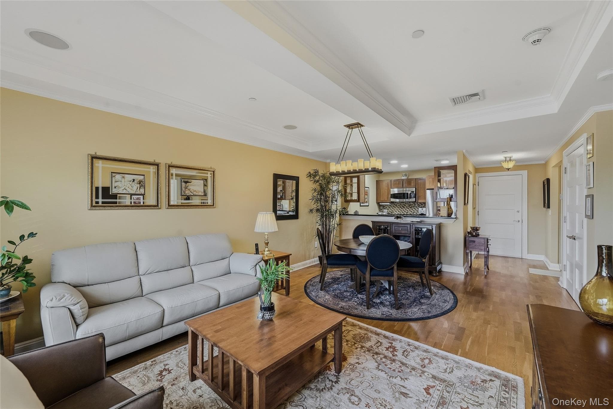 225 Stanley Avenue Unit: 107 thumbnail 3