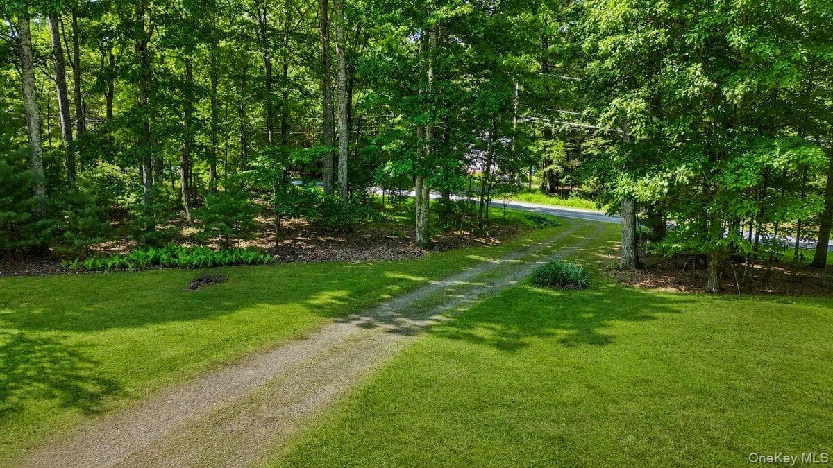 101 Azalea Court thumbnail 42