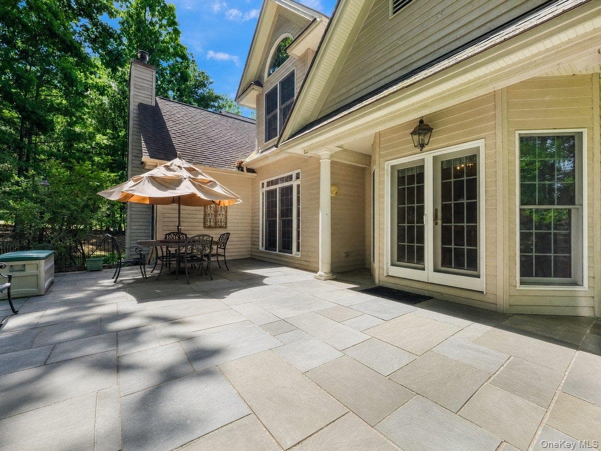 101 Azalea Court thumbnail 4