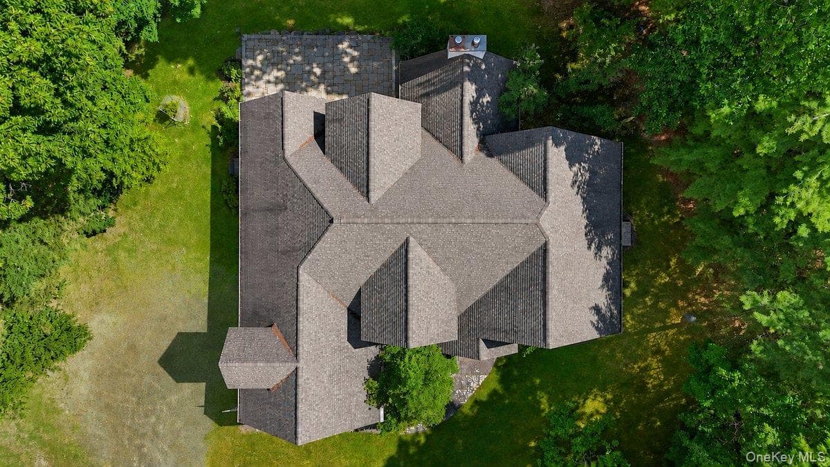 101 Azalea Court thumbnail 43
