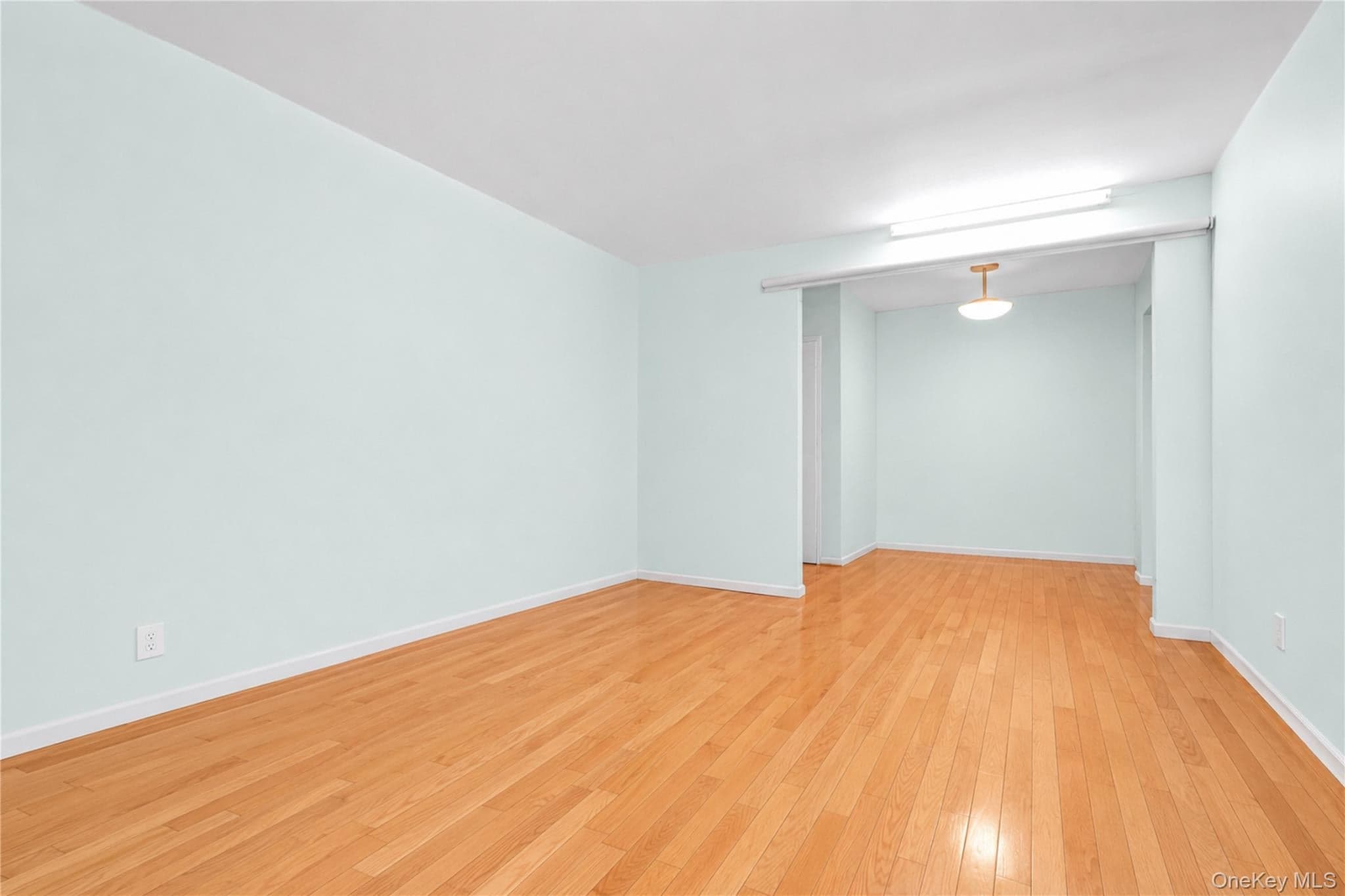 27-10 Parsons Boulevard Unit: 4B thumbnail 2