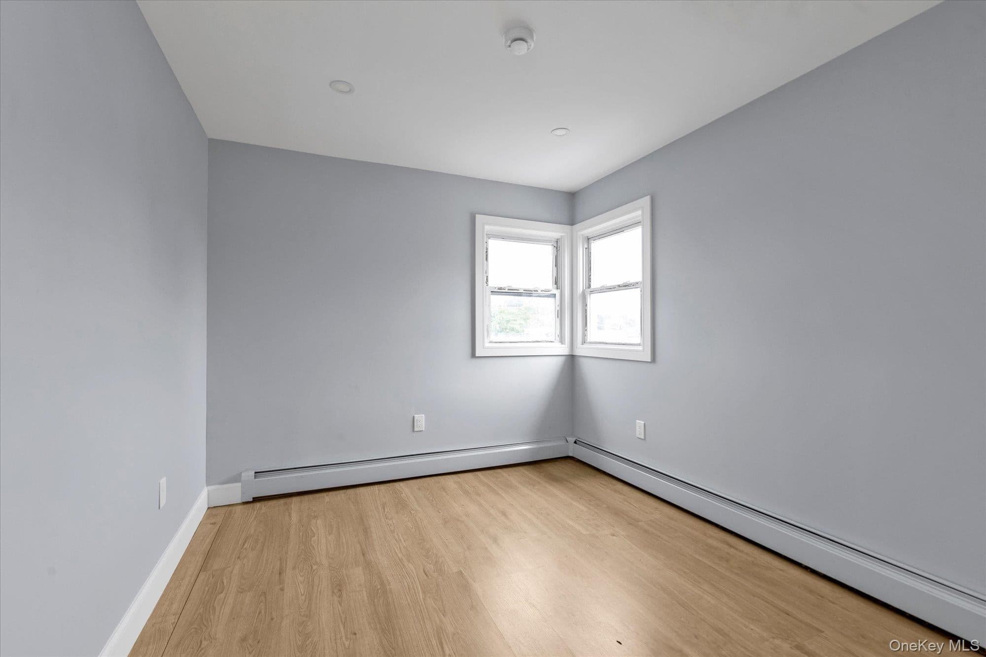 74 Davis Street thumbnail 15