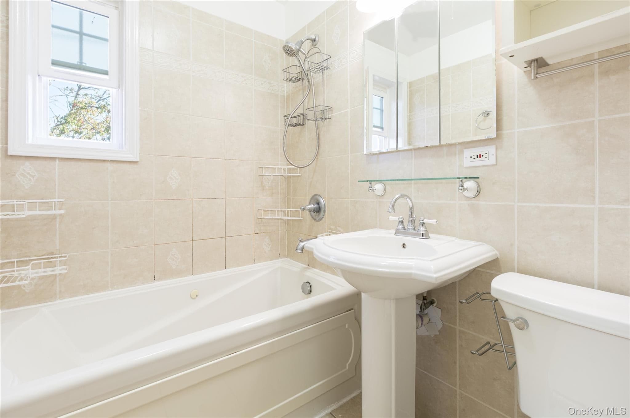 22630 Kingsbury Avenue Unit: B thumbnail 7
