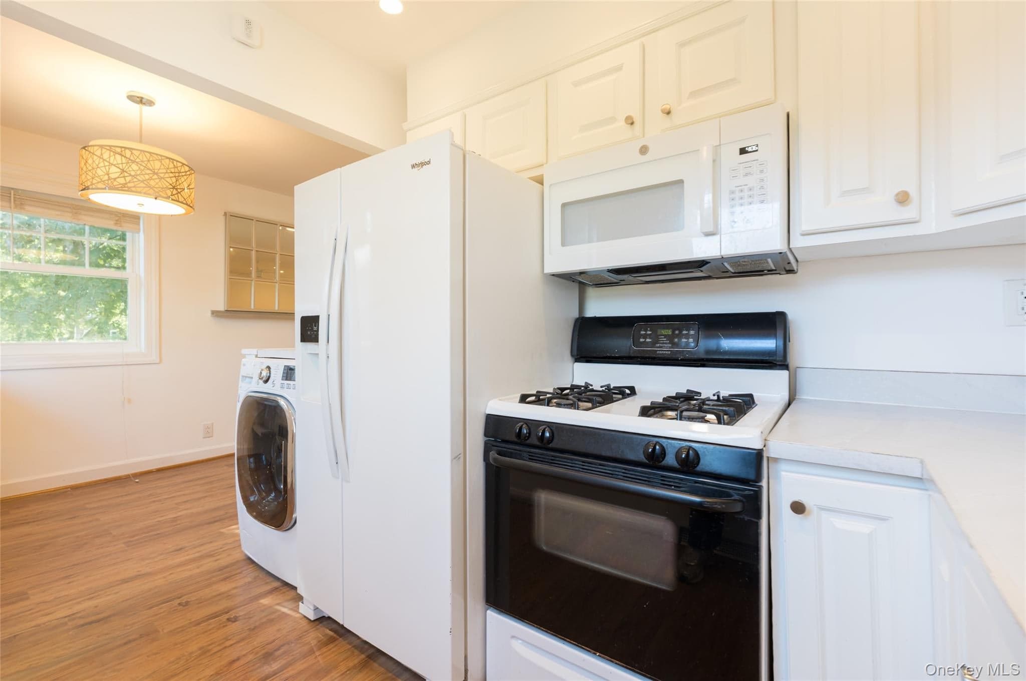 22630 Kingsbury Avenue Unit: B thumbnail 6