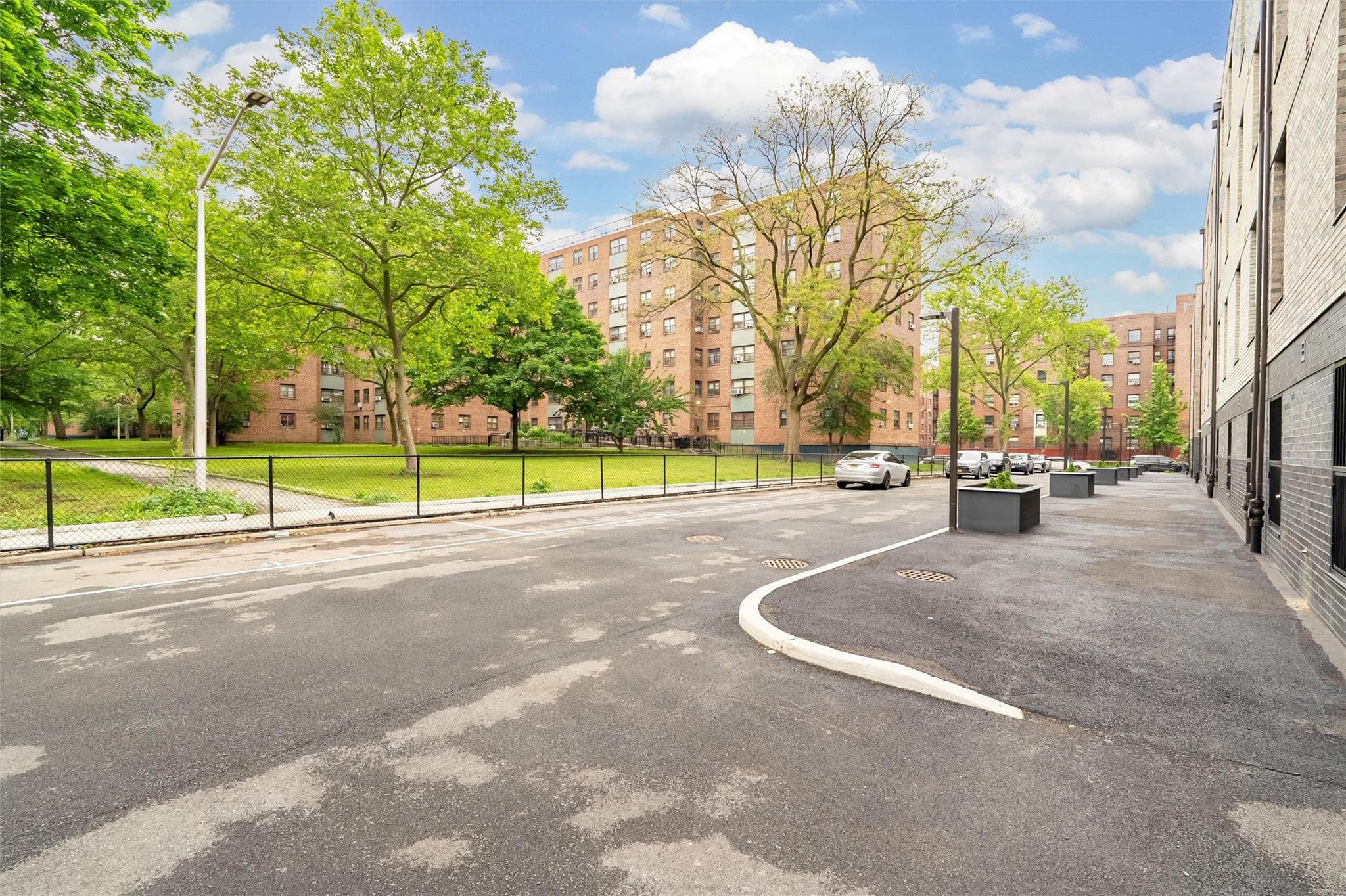 1727 Lacombe Avenue Unit: 4B thumbnail 29