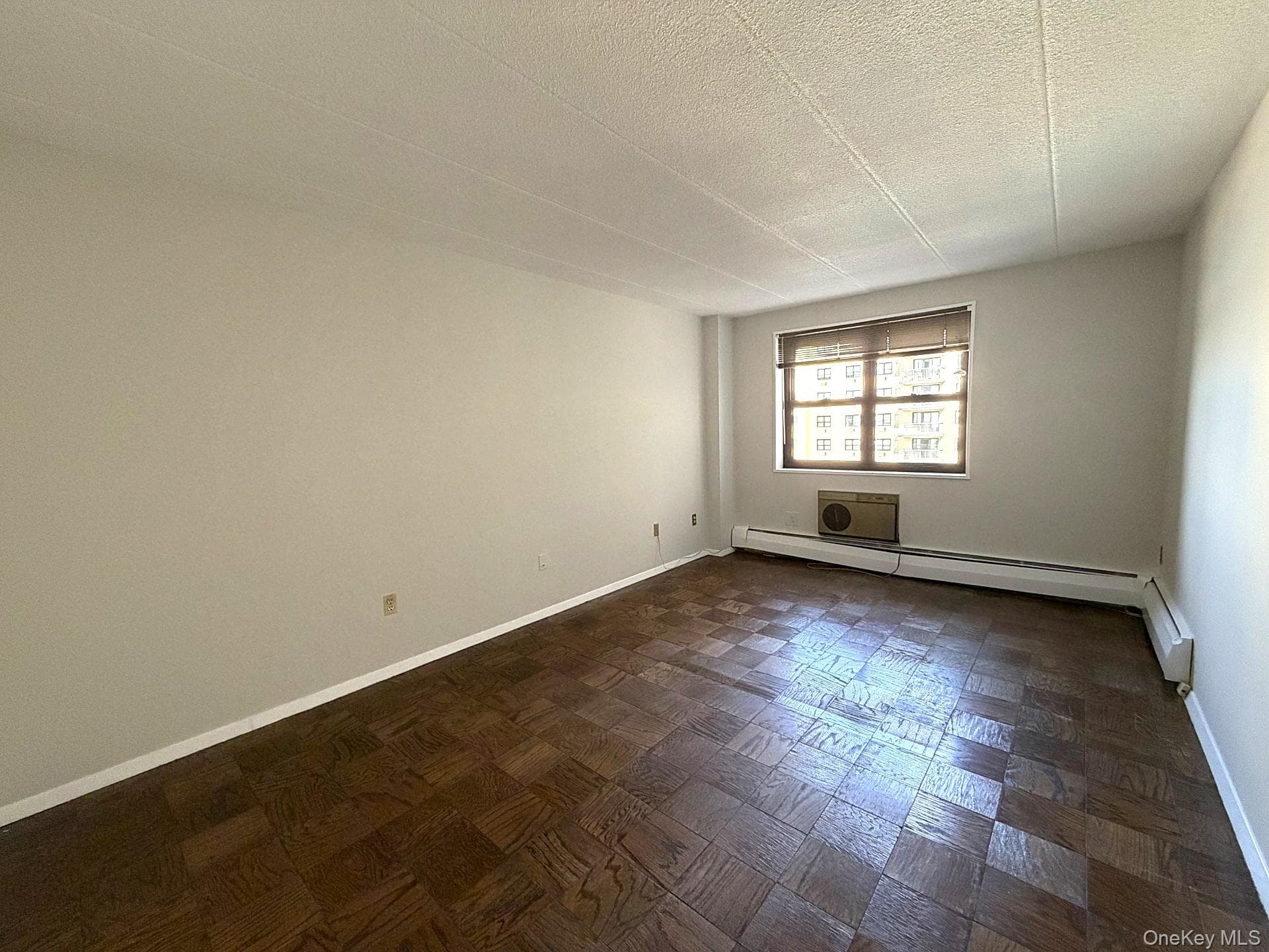 1085 Warburton Avenue Unit: 307 thumbnail 17