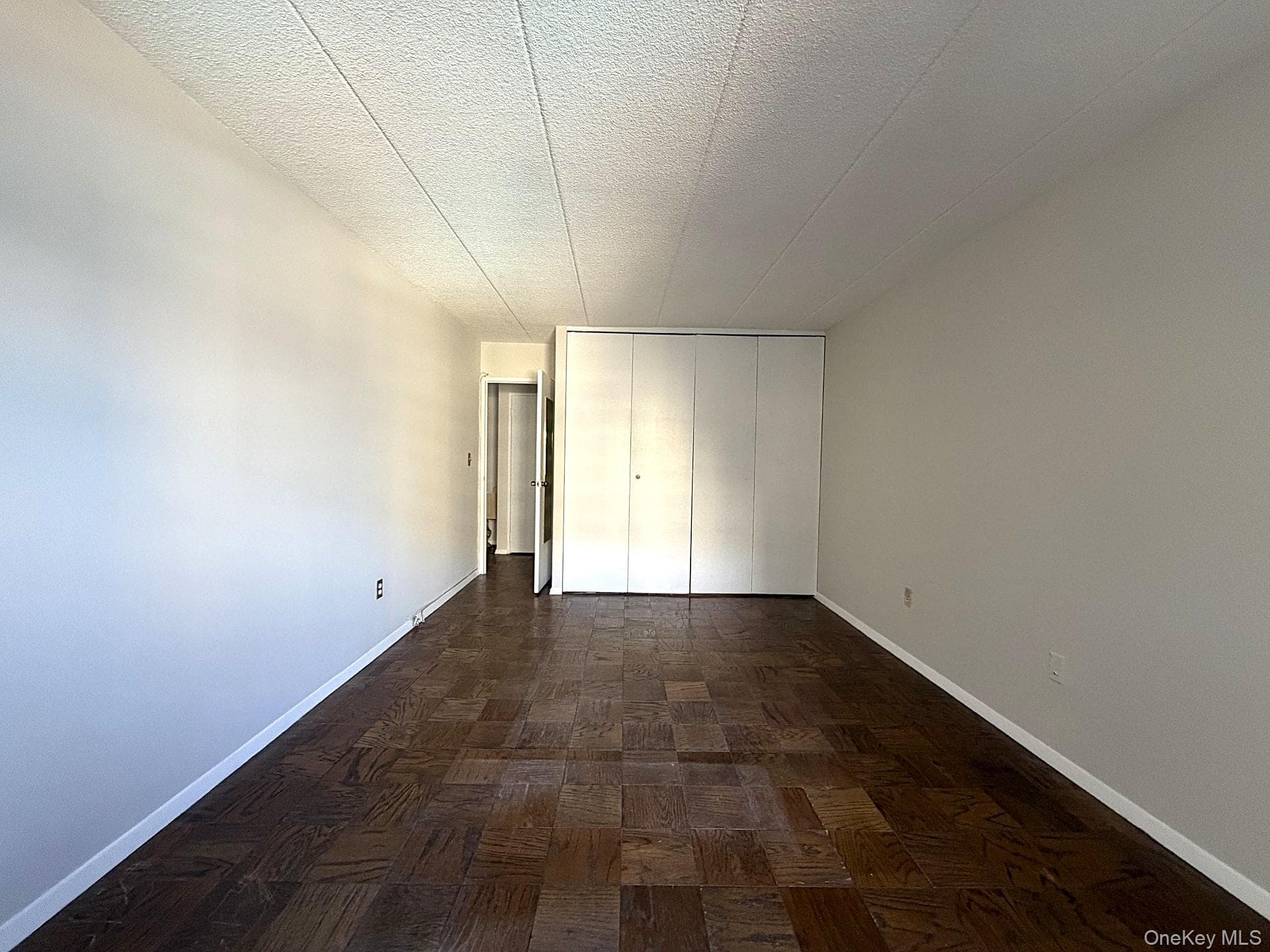 1085 Warburton Avenue Unit: 307 thumbnail 16
