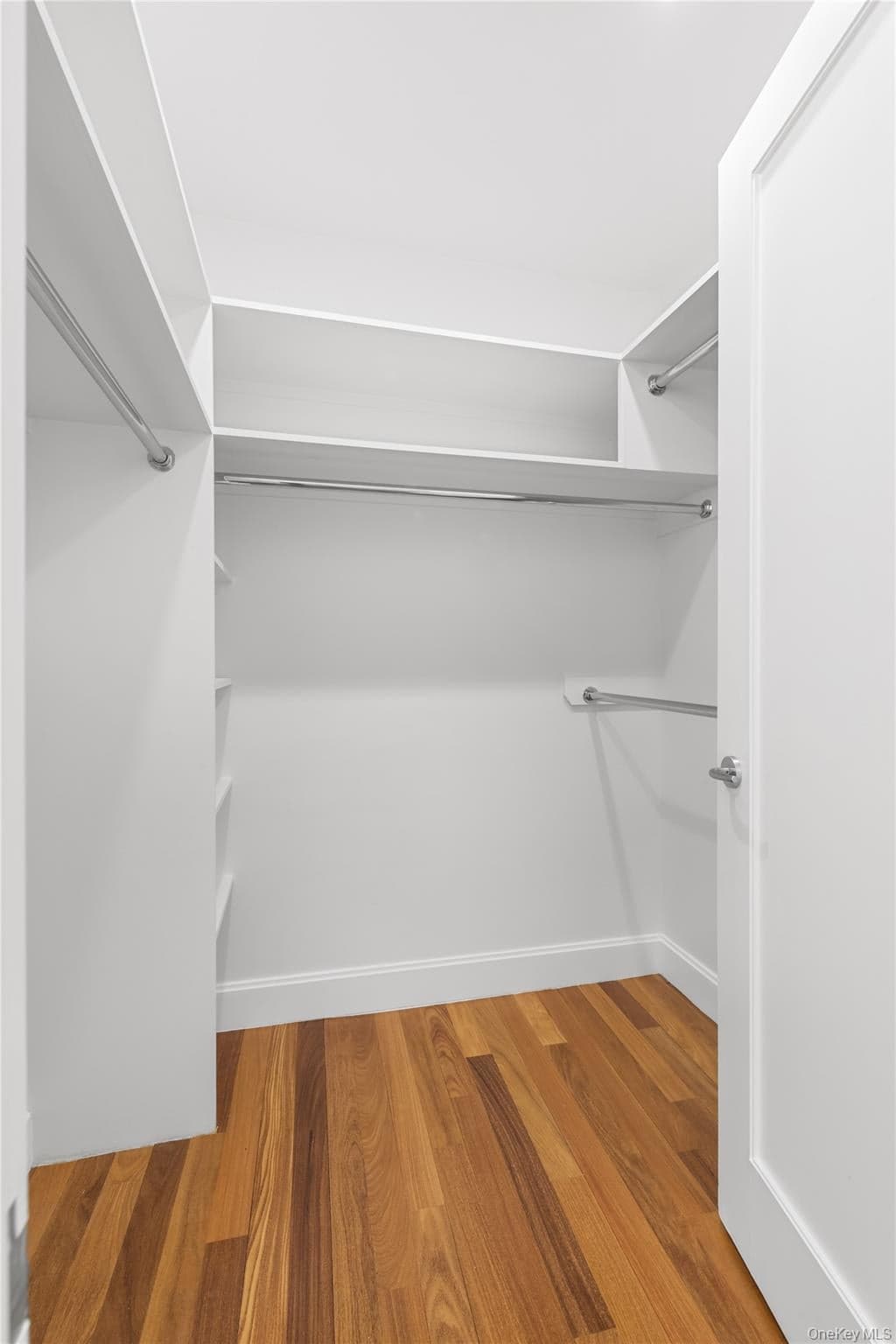 3220 Arlington Avenue Unit: 3A thumbnail 6