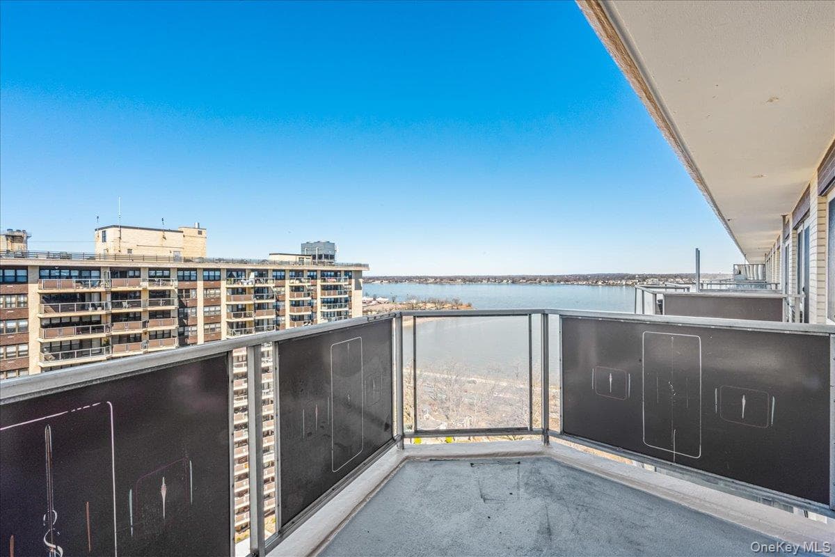 18-15 215th Street Unit: 17L thumbnail 11