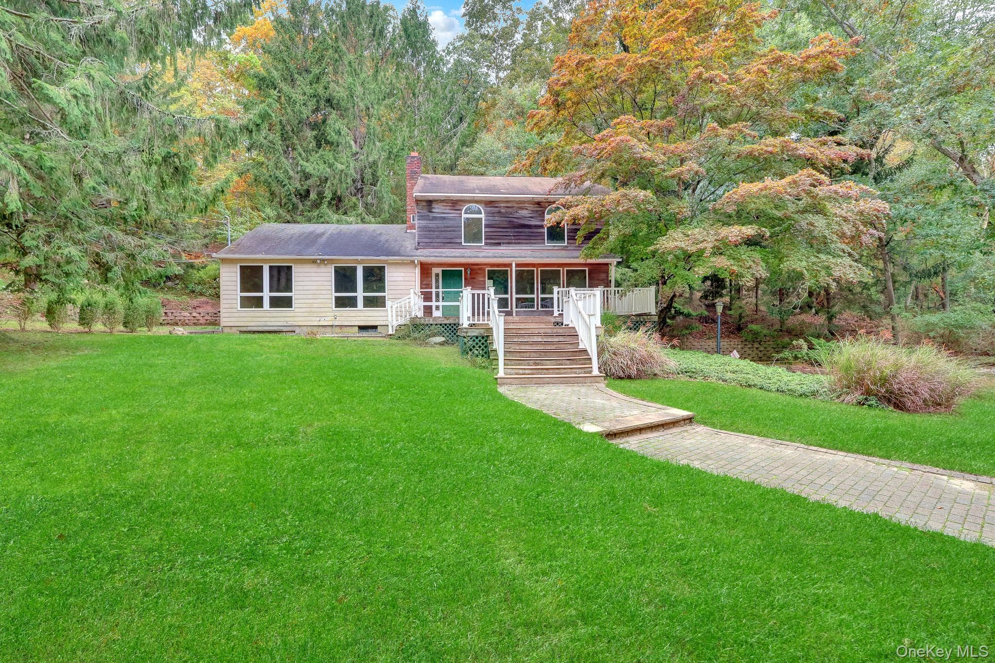 56 E Bartlett Road thumbnail 2