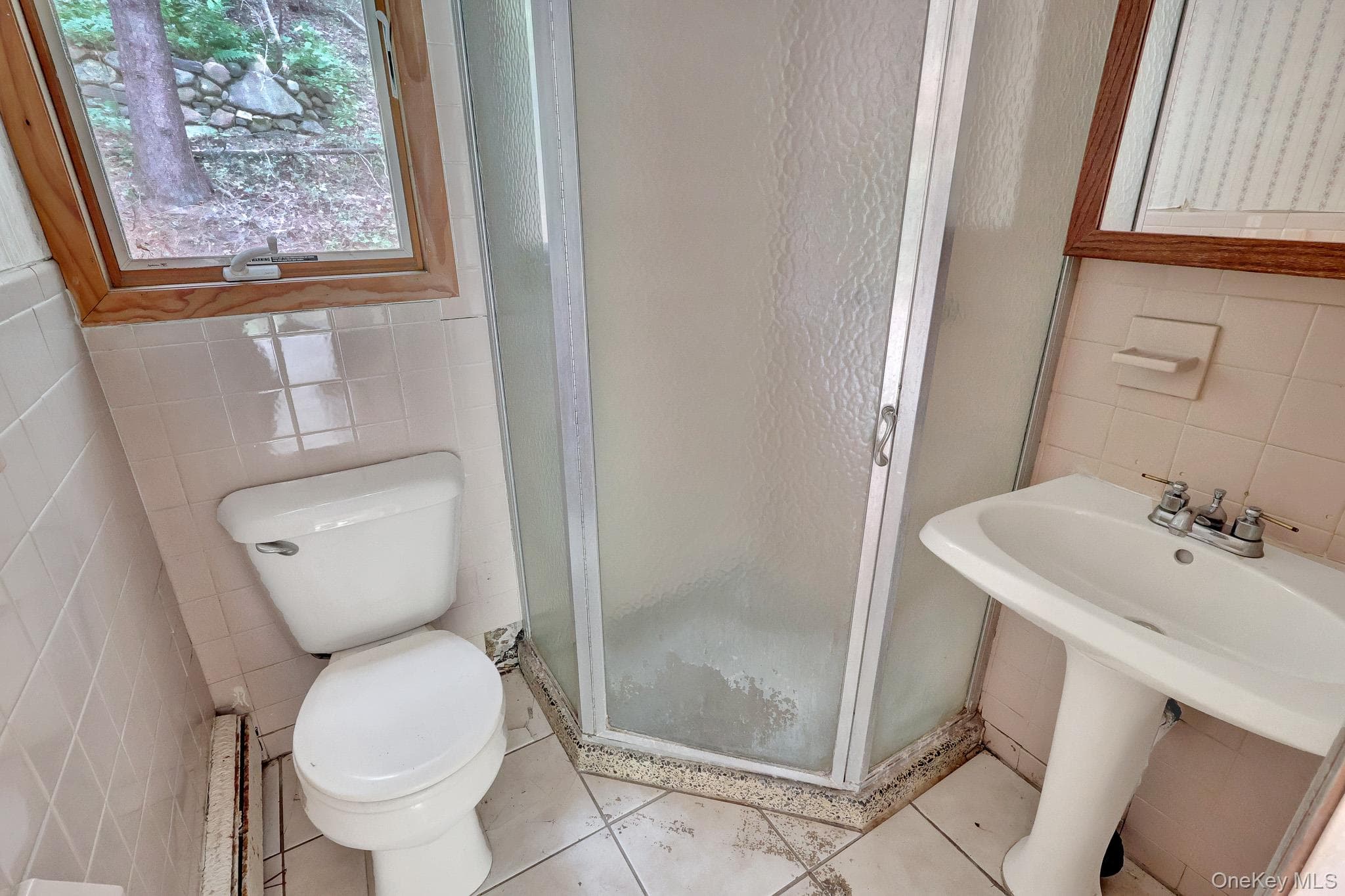 56 E Bartlett Road thumbnail 15