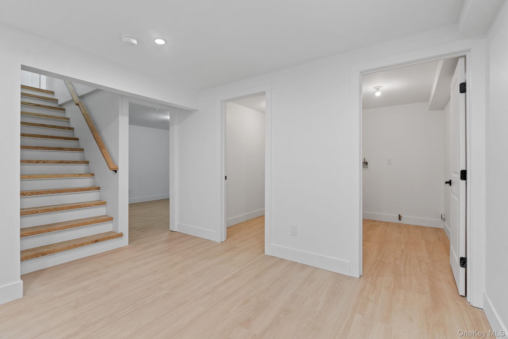 52 Rudolph Road thumbnail 33