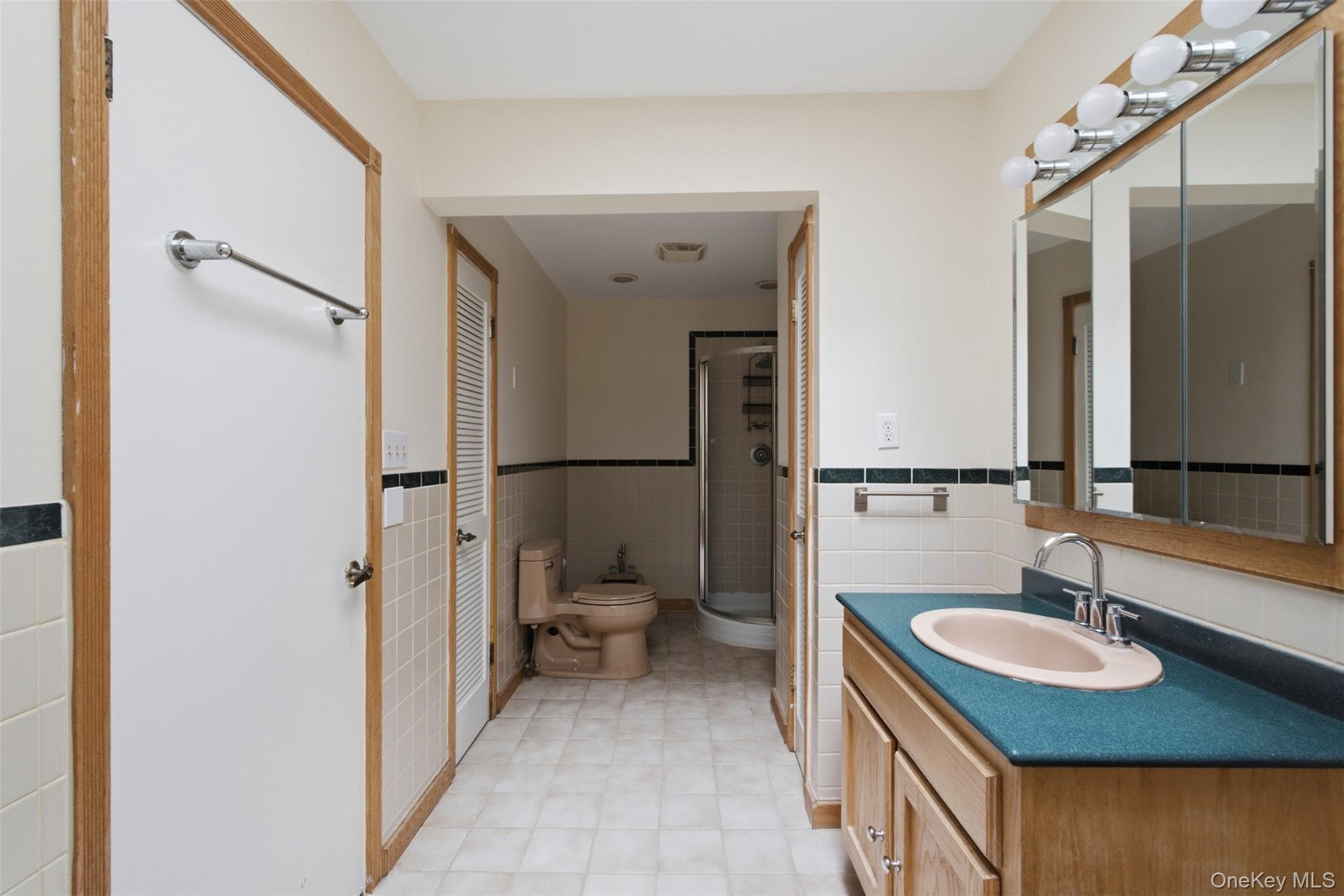 14 Dakota Court thumbnail 21