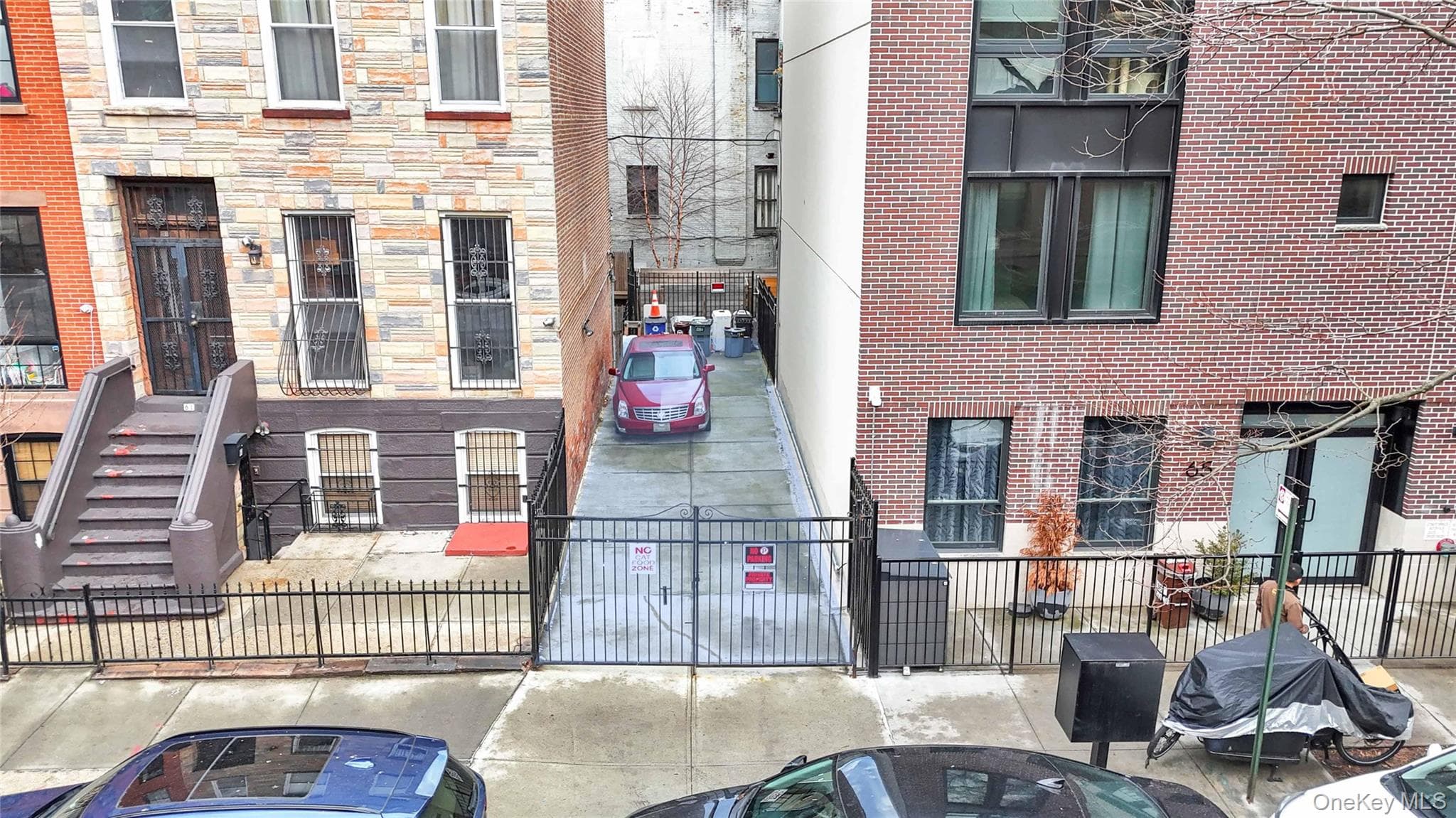 63 Irving Place thumbnail 3