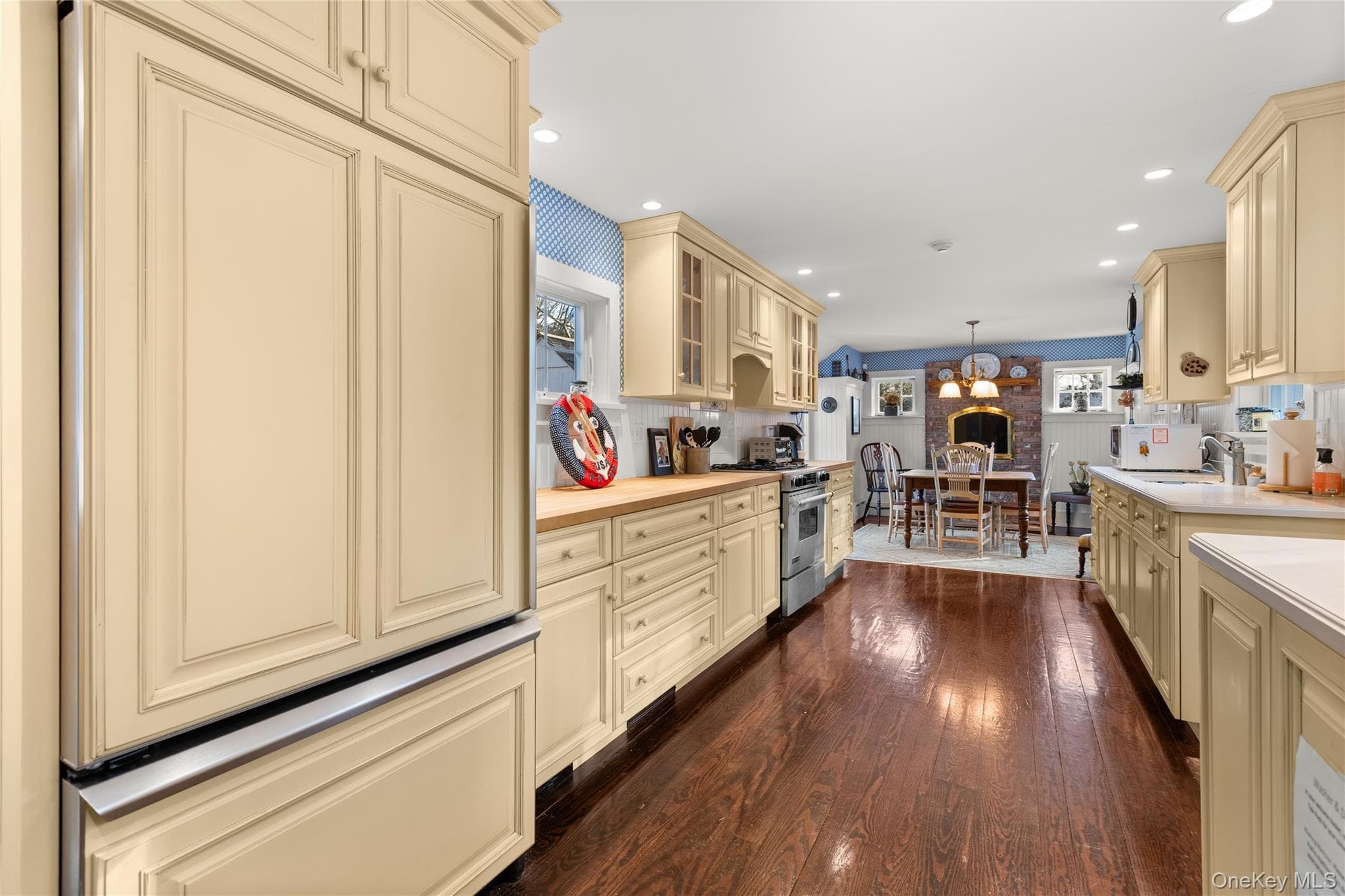3500 Pine Neck Road thumbnail 4