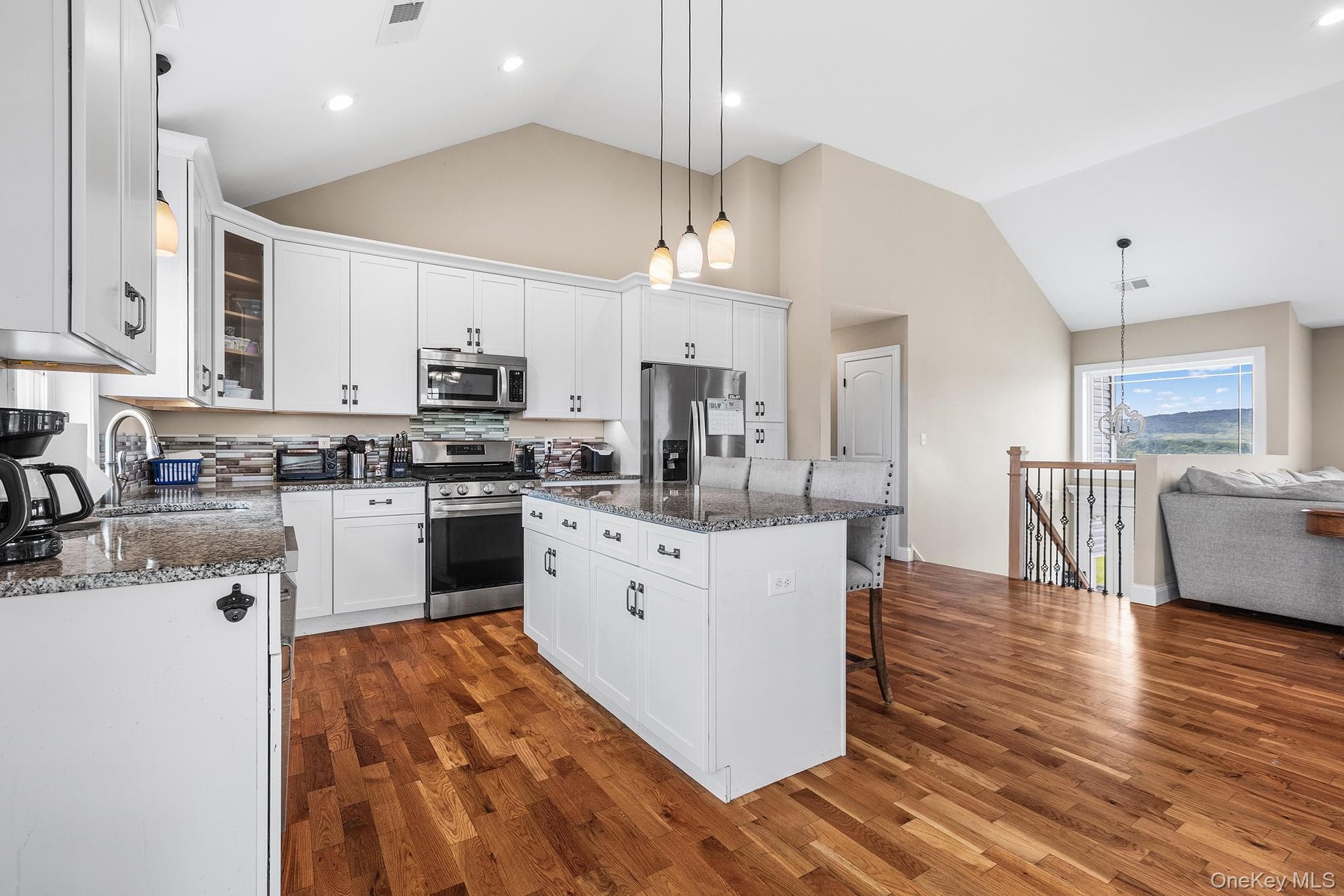21 Meadow View Drive thumbnail 11