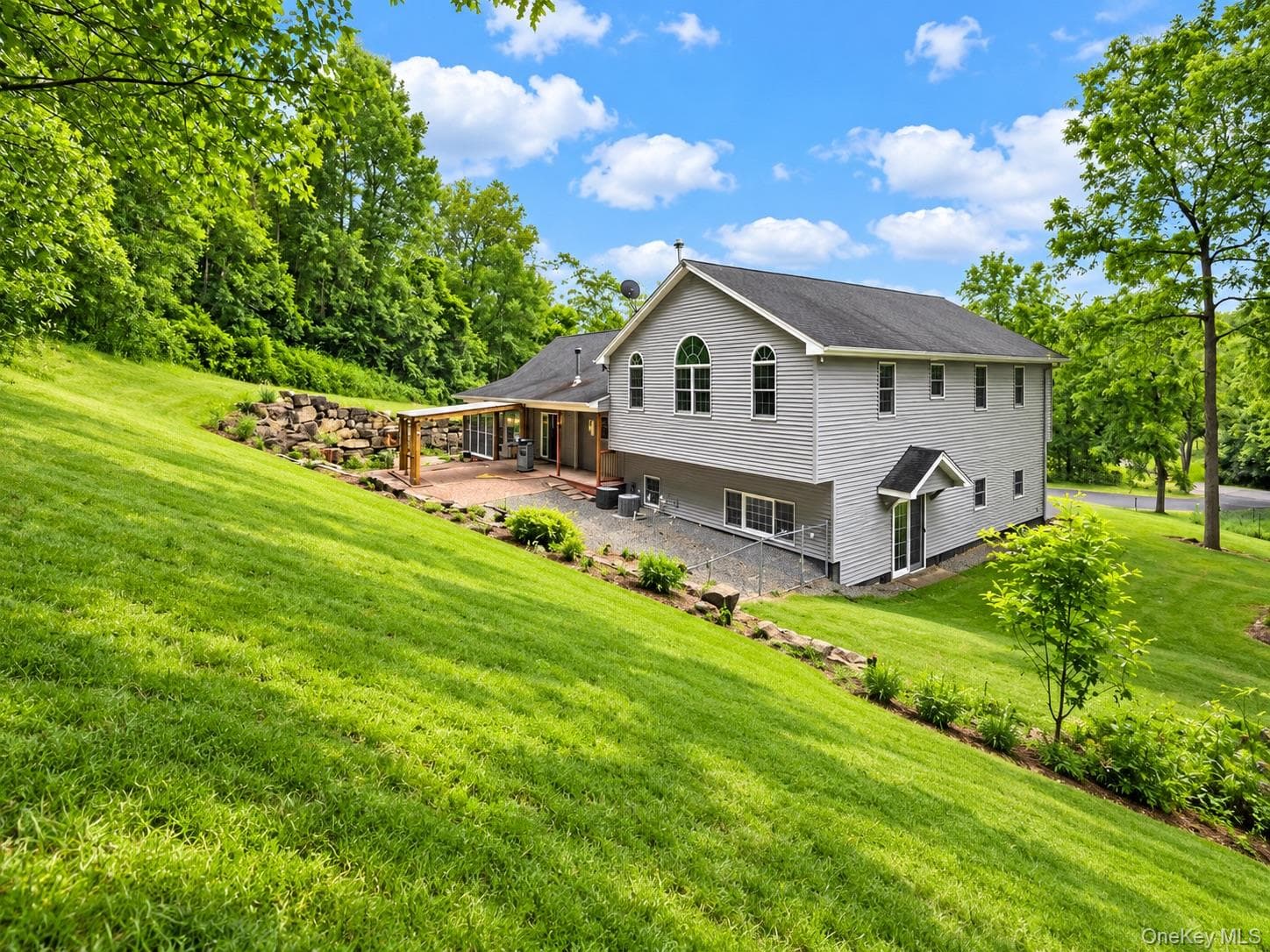 478 High Rock Road thumbnail 2
