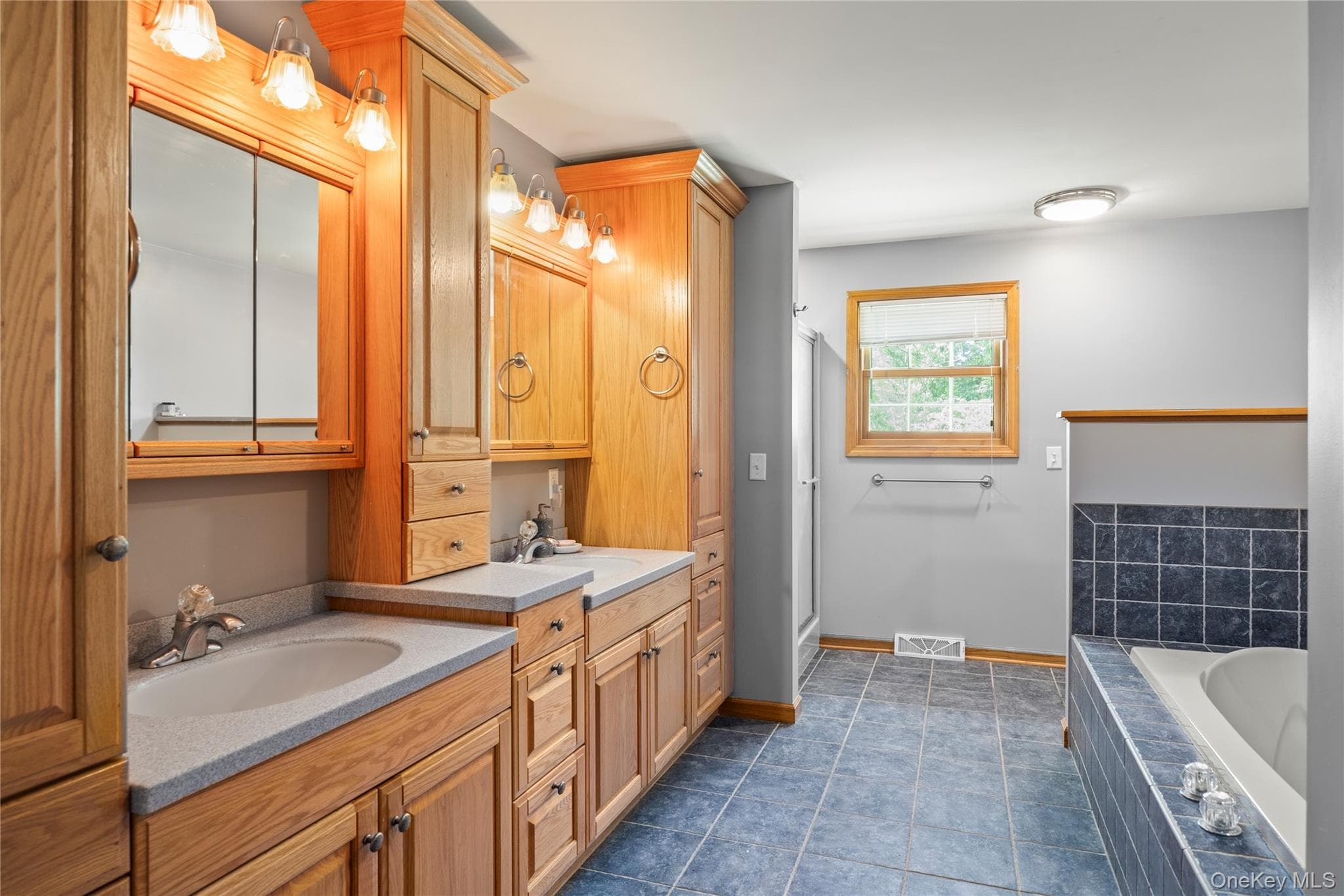 478 High Rock Road thumbnail 9