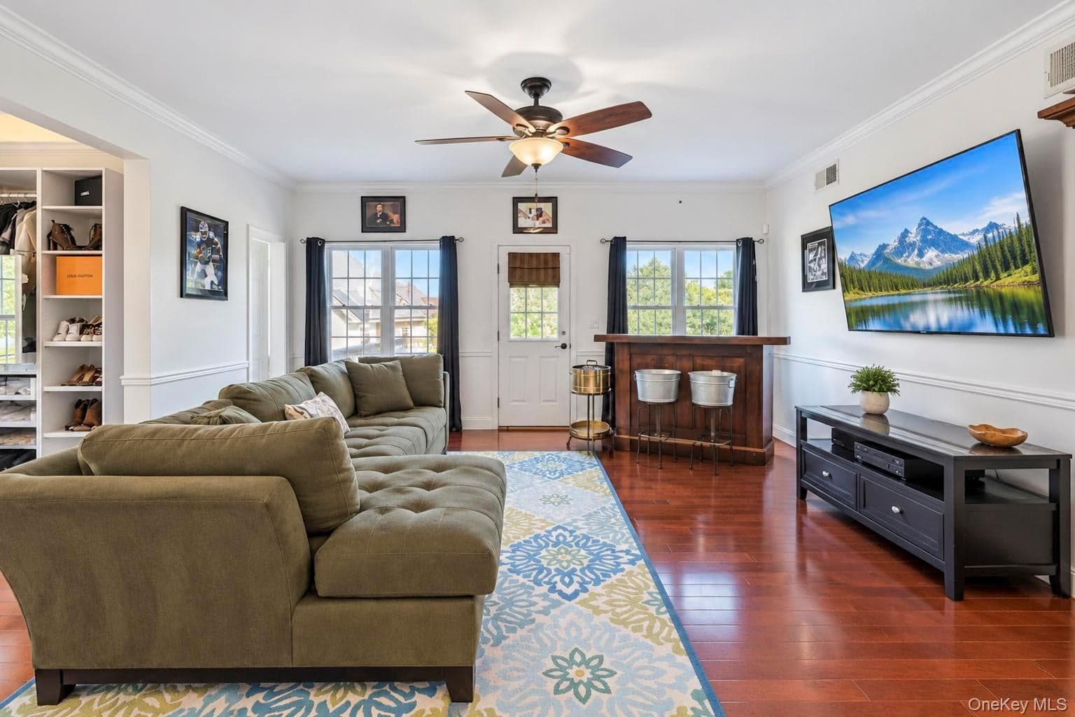 165 Hilltop Road thumbnail 12
