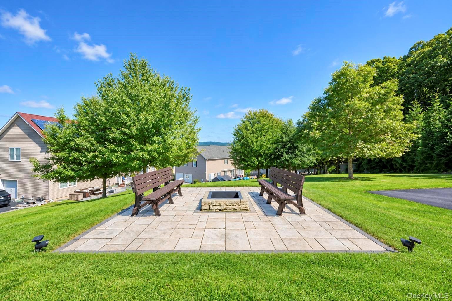 165 Hilltop Road thumbnail 22