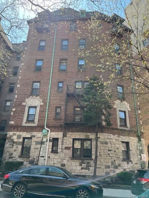 2 Marine Avenue Unit: 2B thumbnail 8