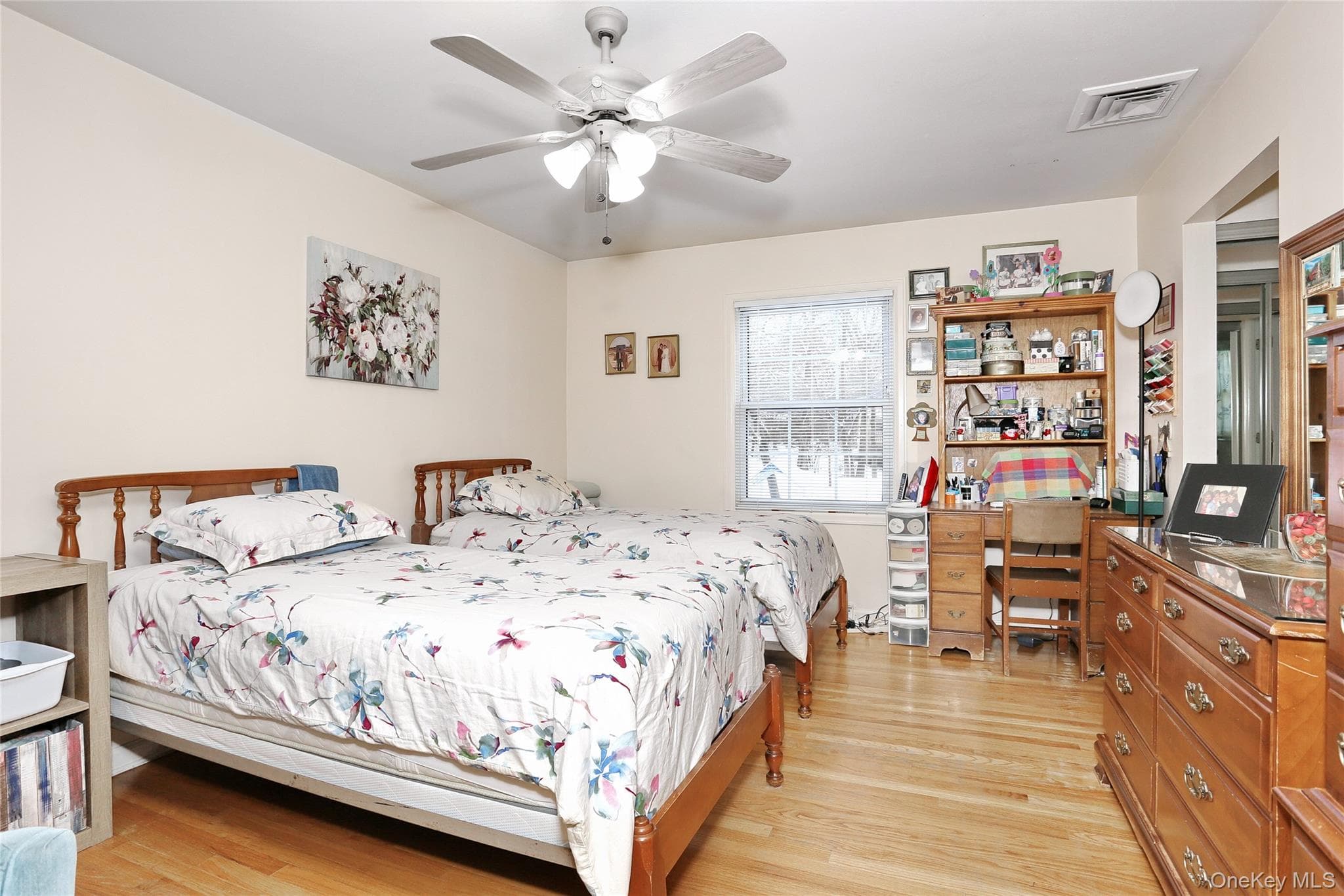 277 Saddle River Road thumbnail 18