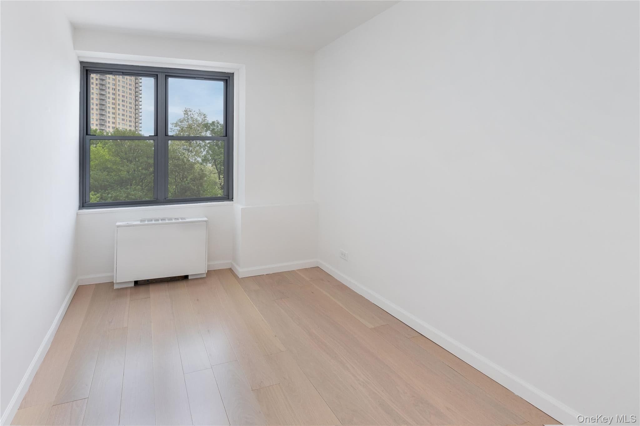 2500 Johnson Avenue Unit: 3B thumbnail 7