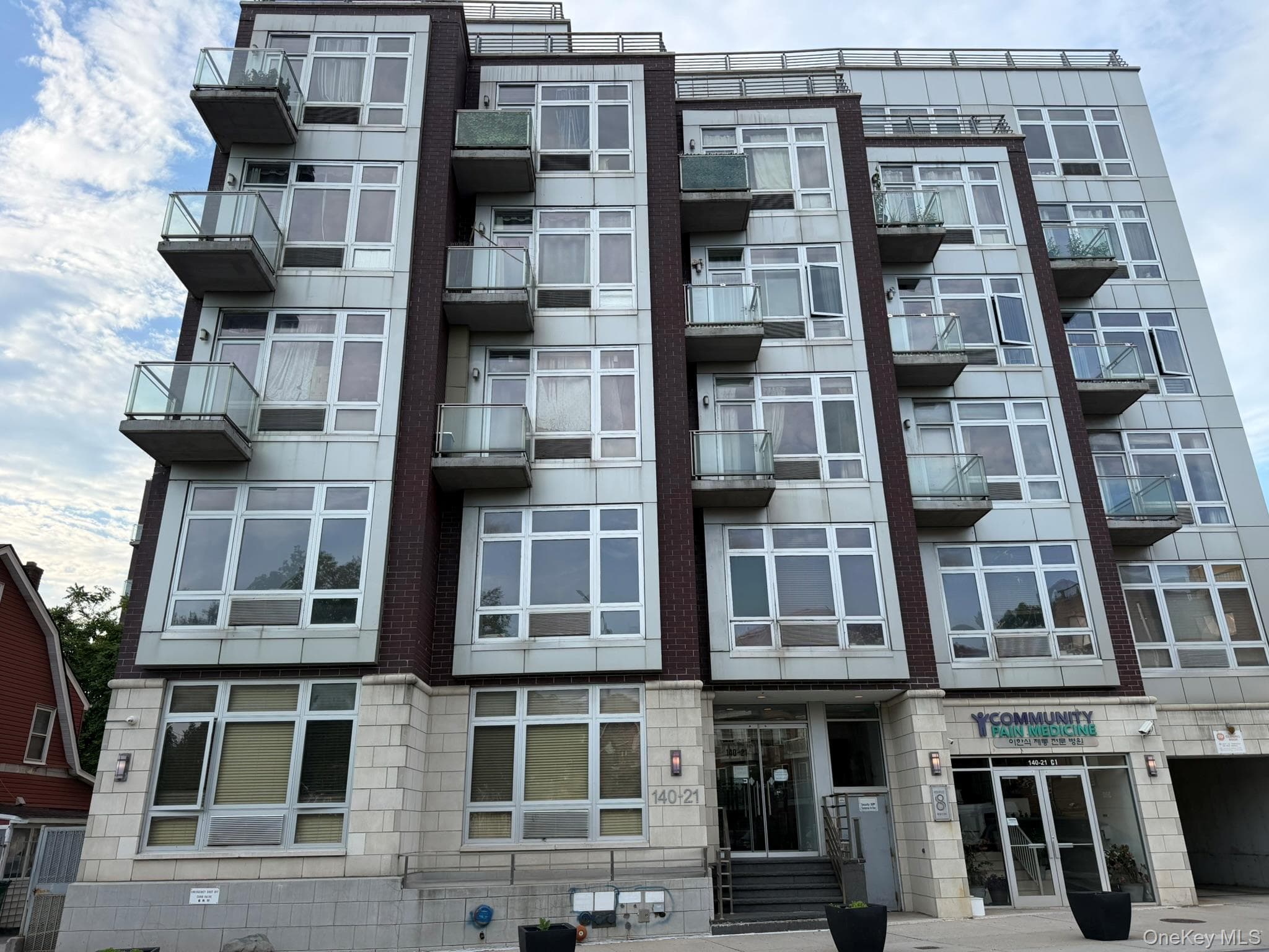 140-21 32nd Avenue Unit: 5CN, Flushing