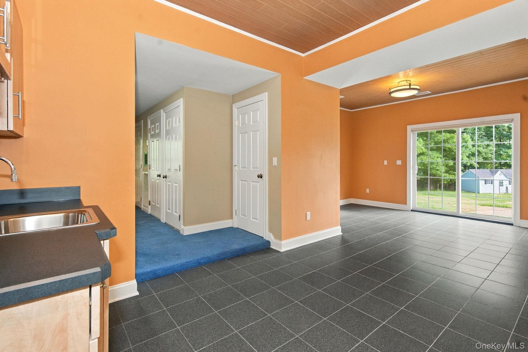 136 Dorchester Drive thumbnail 27