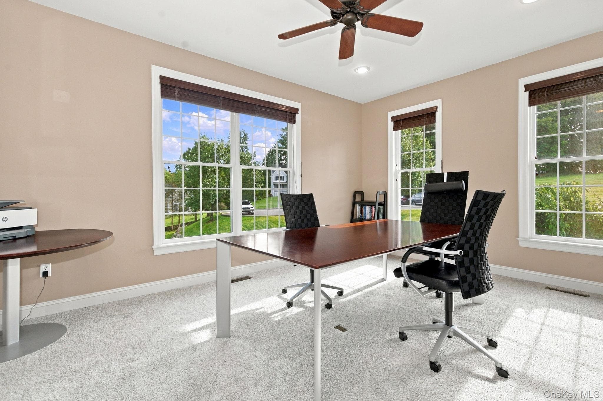 136 Dorchester Drive thumbnail 13