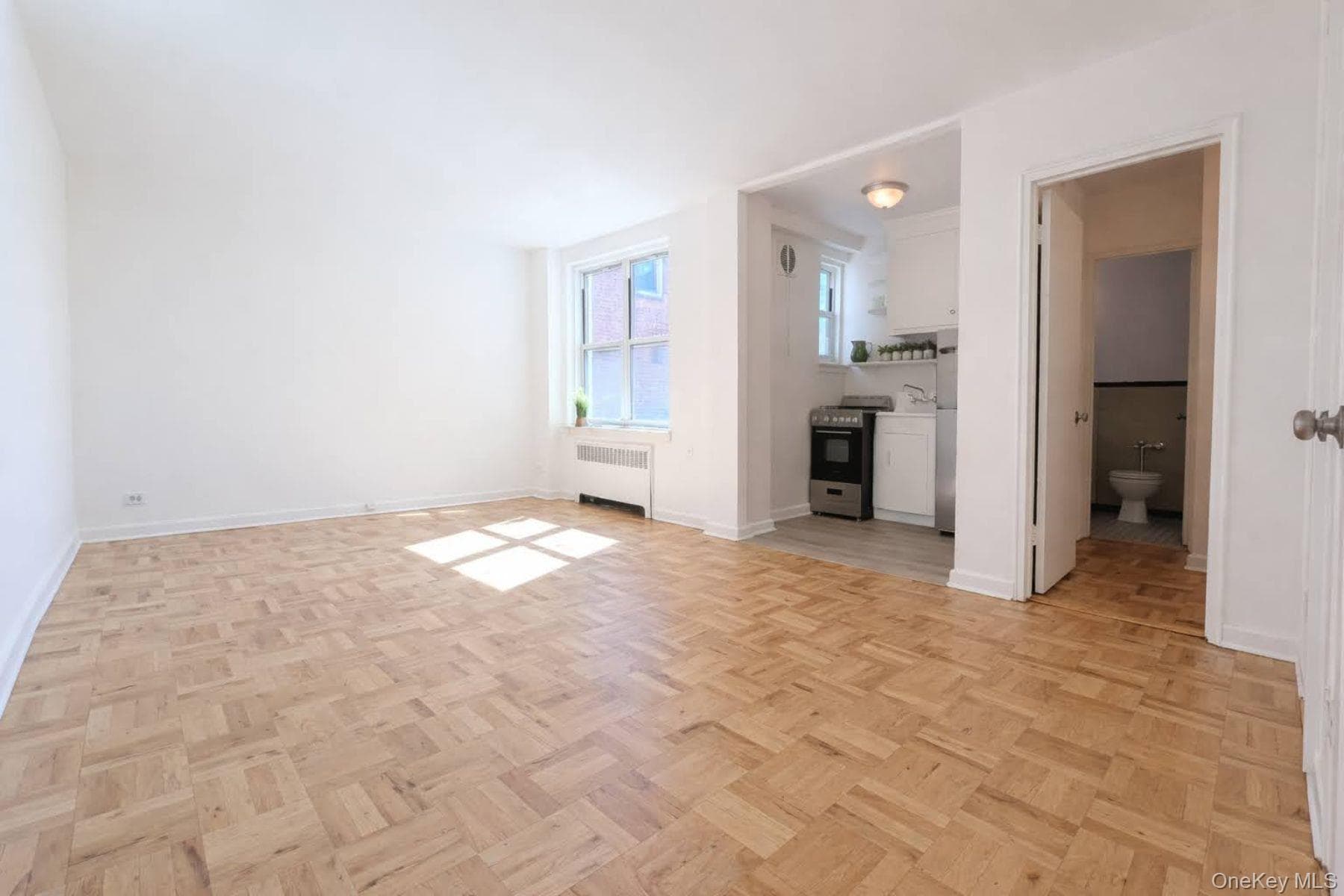 30-11 Parsons Boulevard Unit: 2T thumbnail 9