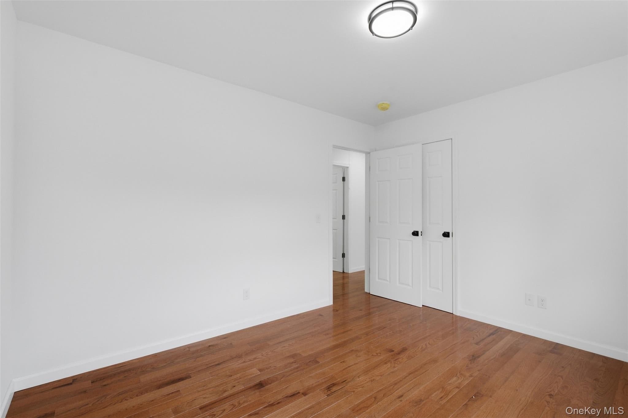 54 Cedar Lane thumbnail 11