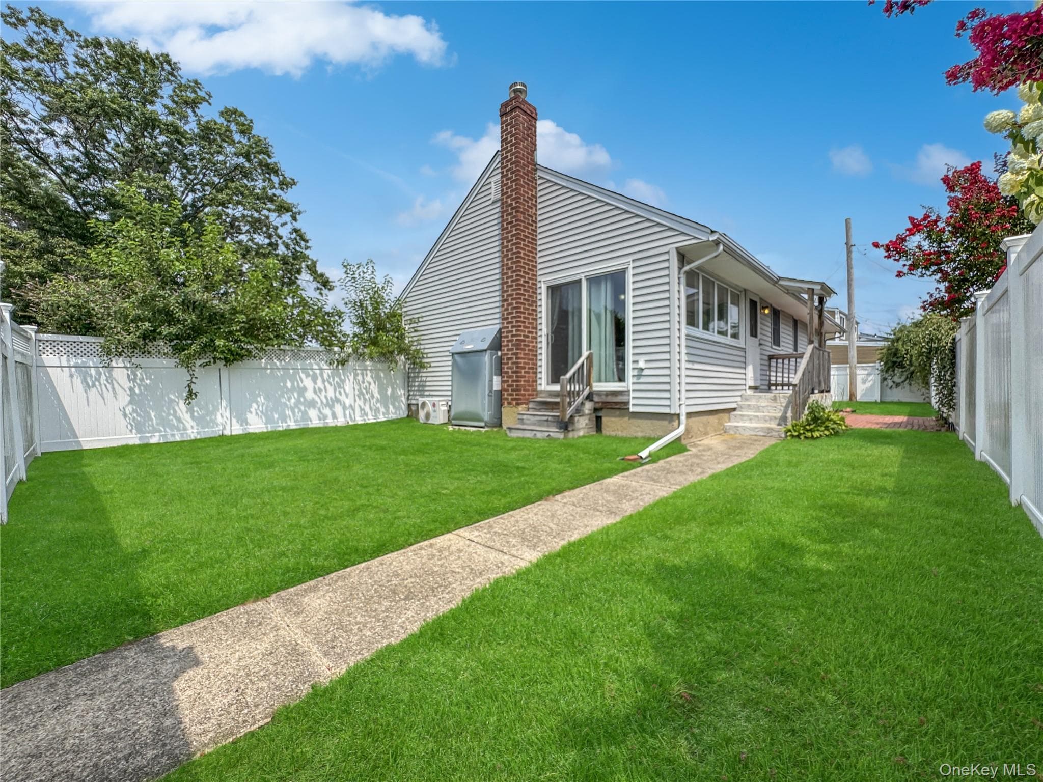 2810 Charles Road thumbnail 19