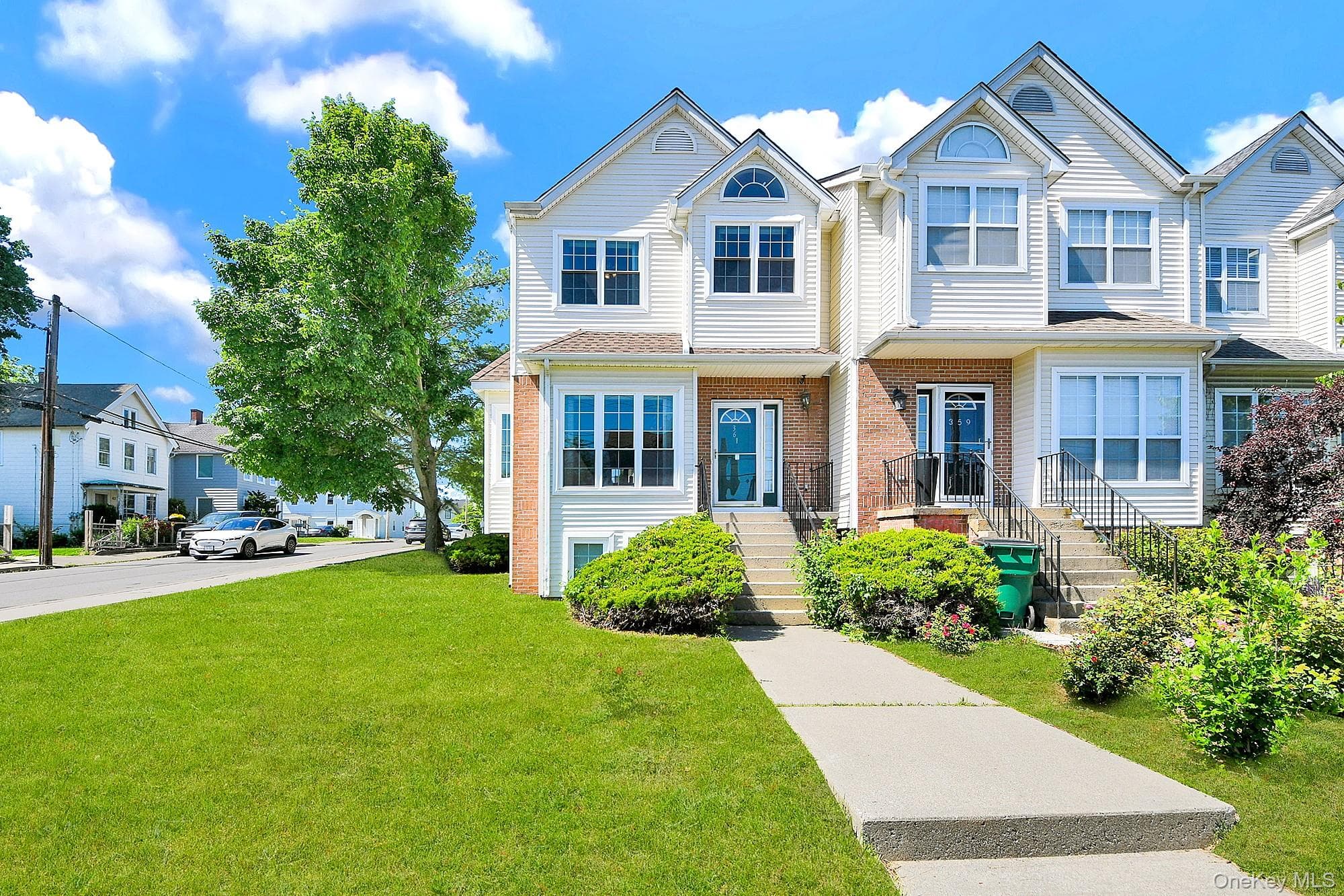 361 Verplanck Avenue thumbnail 2