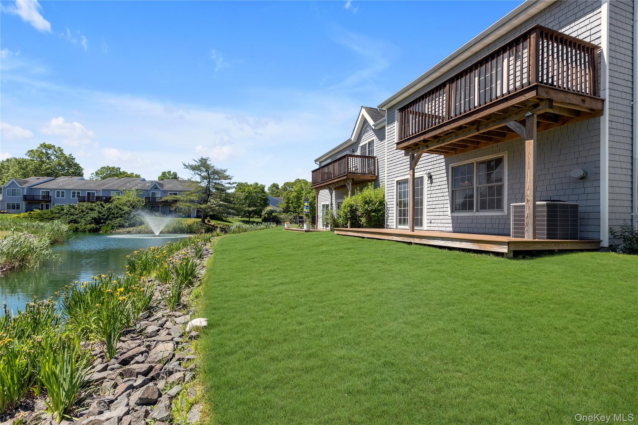 38 Lakebridge Drive thumbnail 28