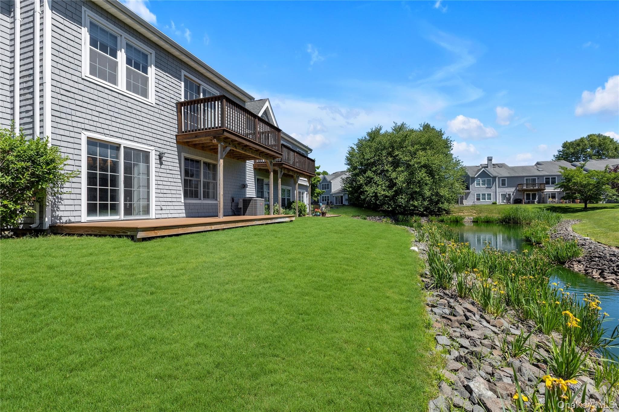 38 Lakebridge Drive thumbnail 27