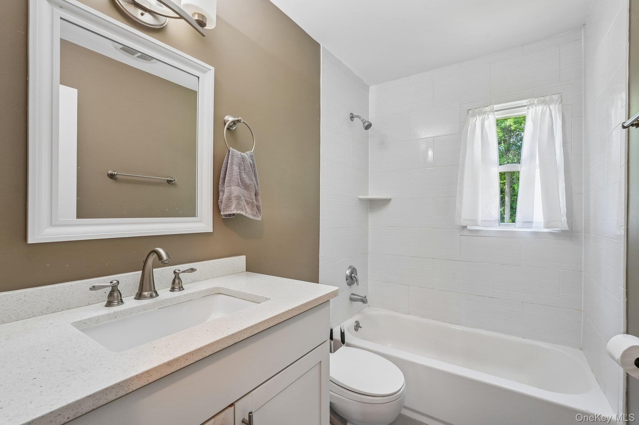2 Germonds Village Unit: 12 thumbnail 18