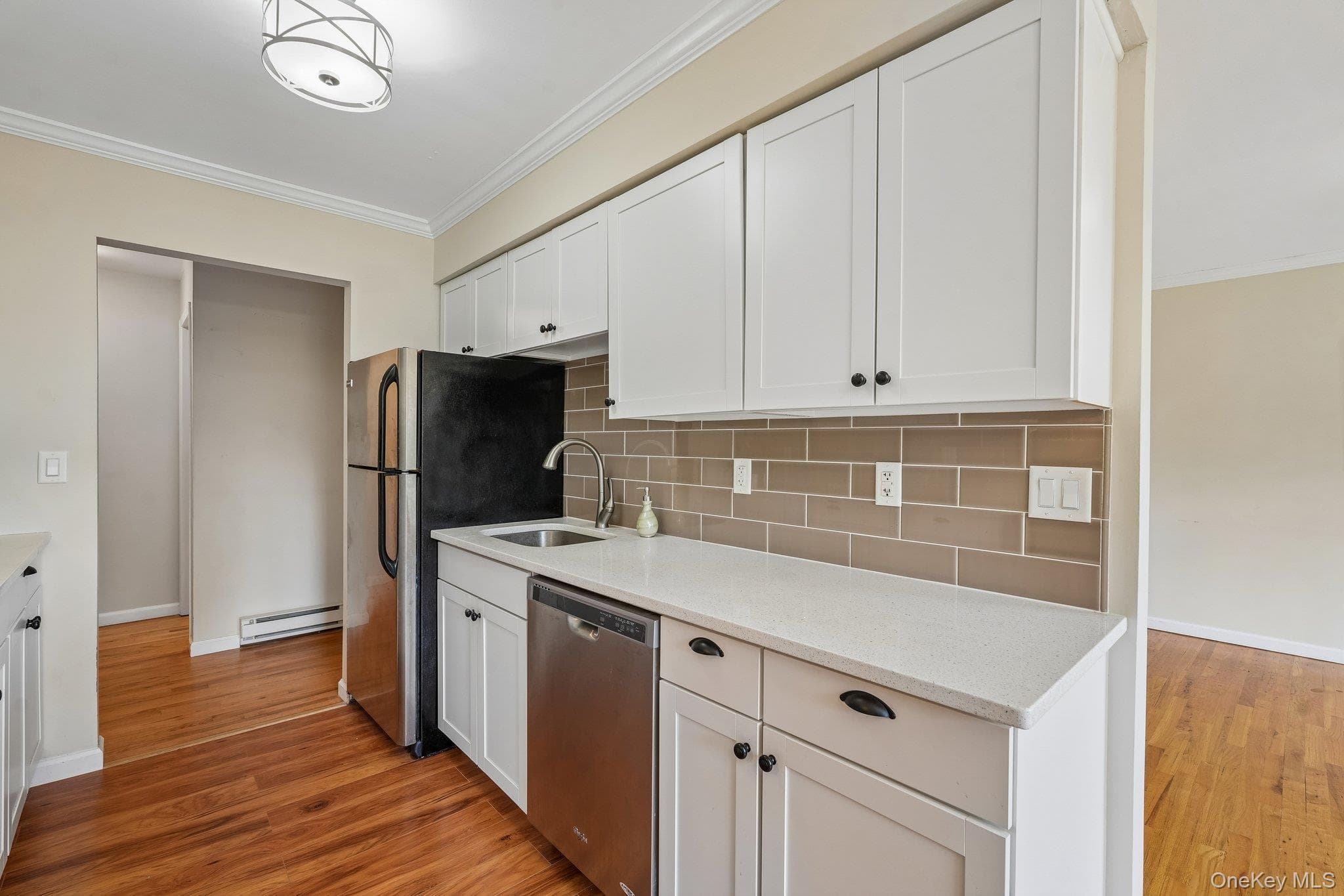 2 Germonds Village Unit: 12 thumbnail 11