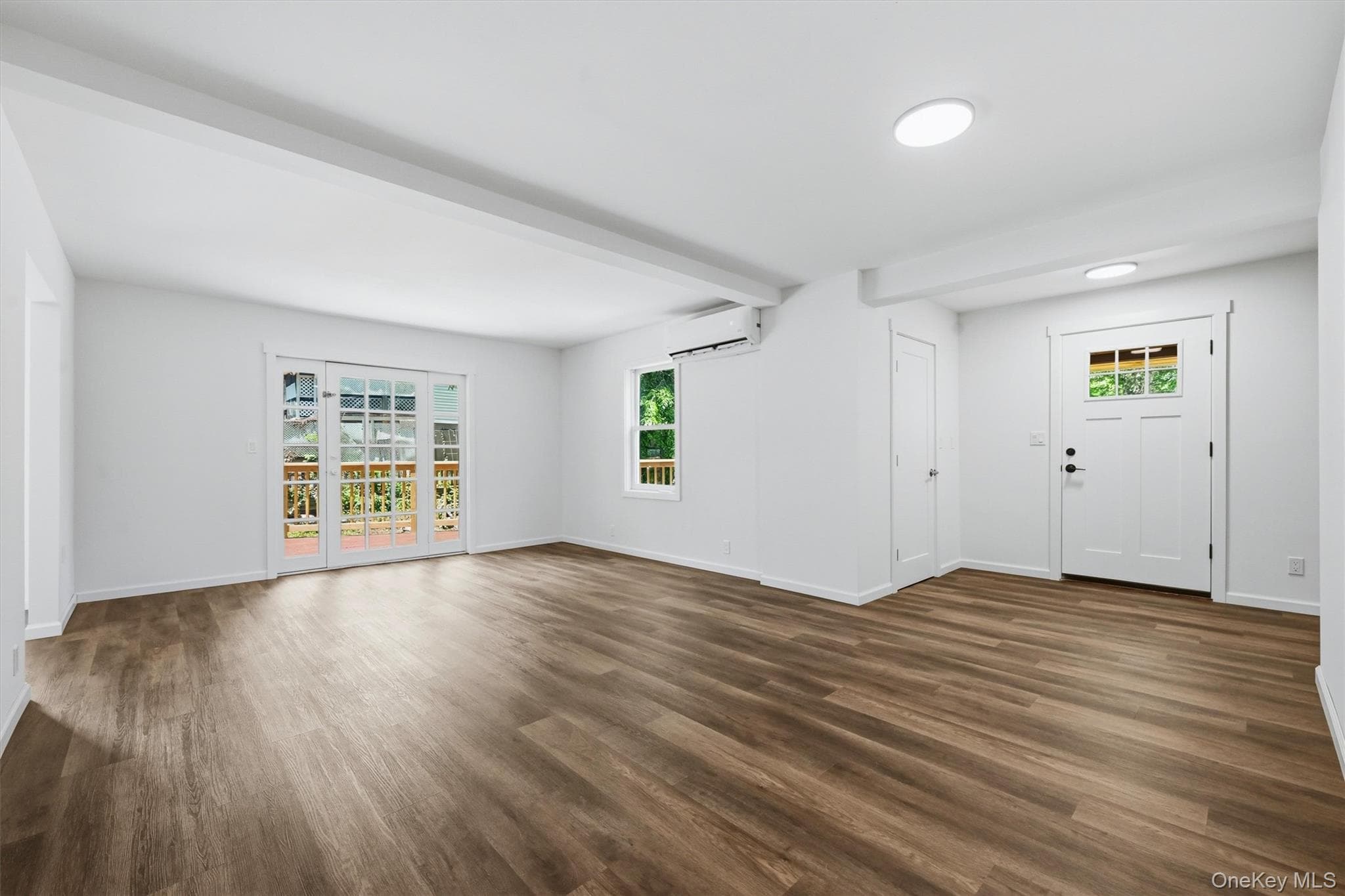 8 E Green Road thumbnail 8
