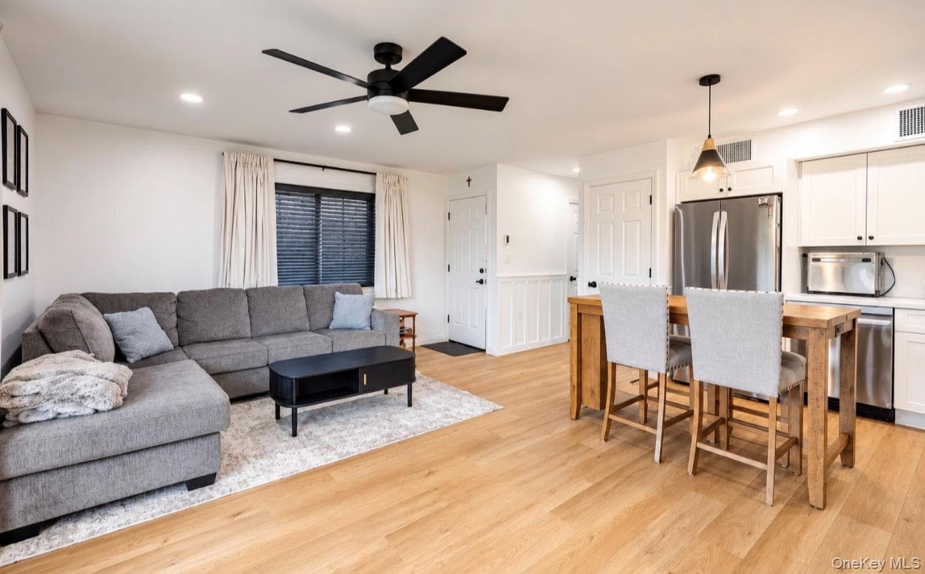 1 Anchorage Way WAY Unit: 1101 photo 1