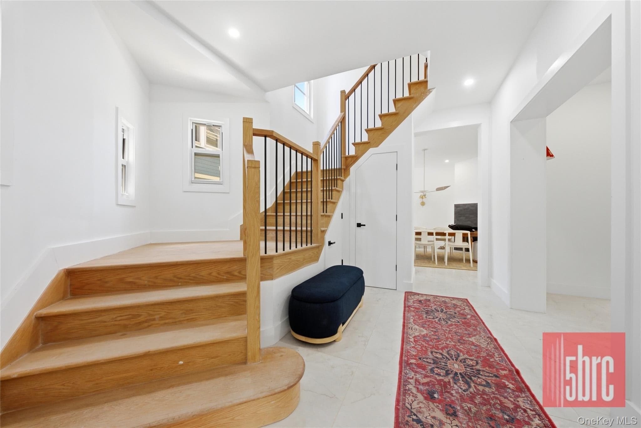 1205 Beverley Road thumbnail 3