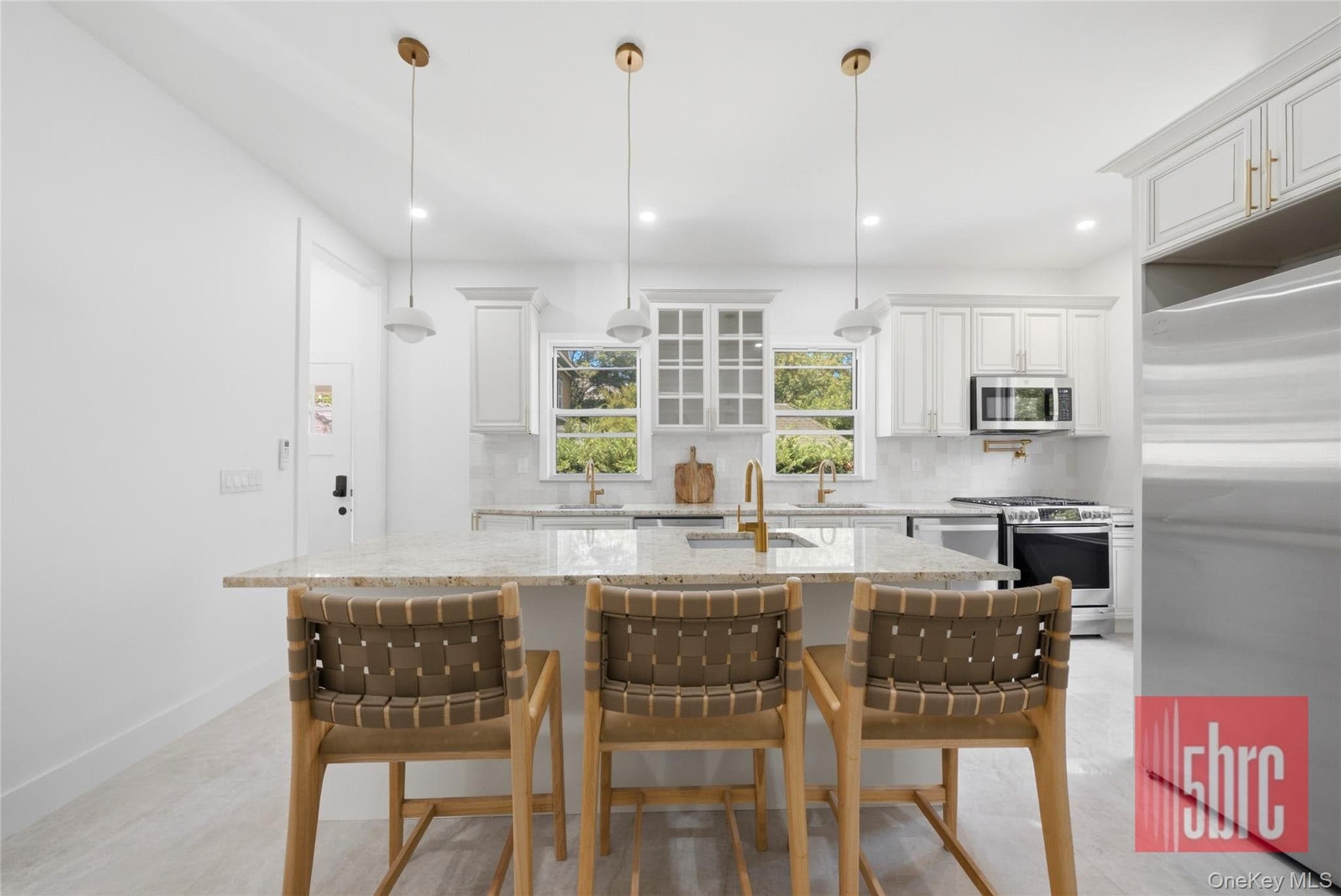 1205 Beverley Road thumbnail 16