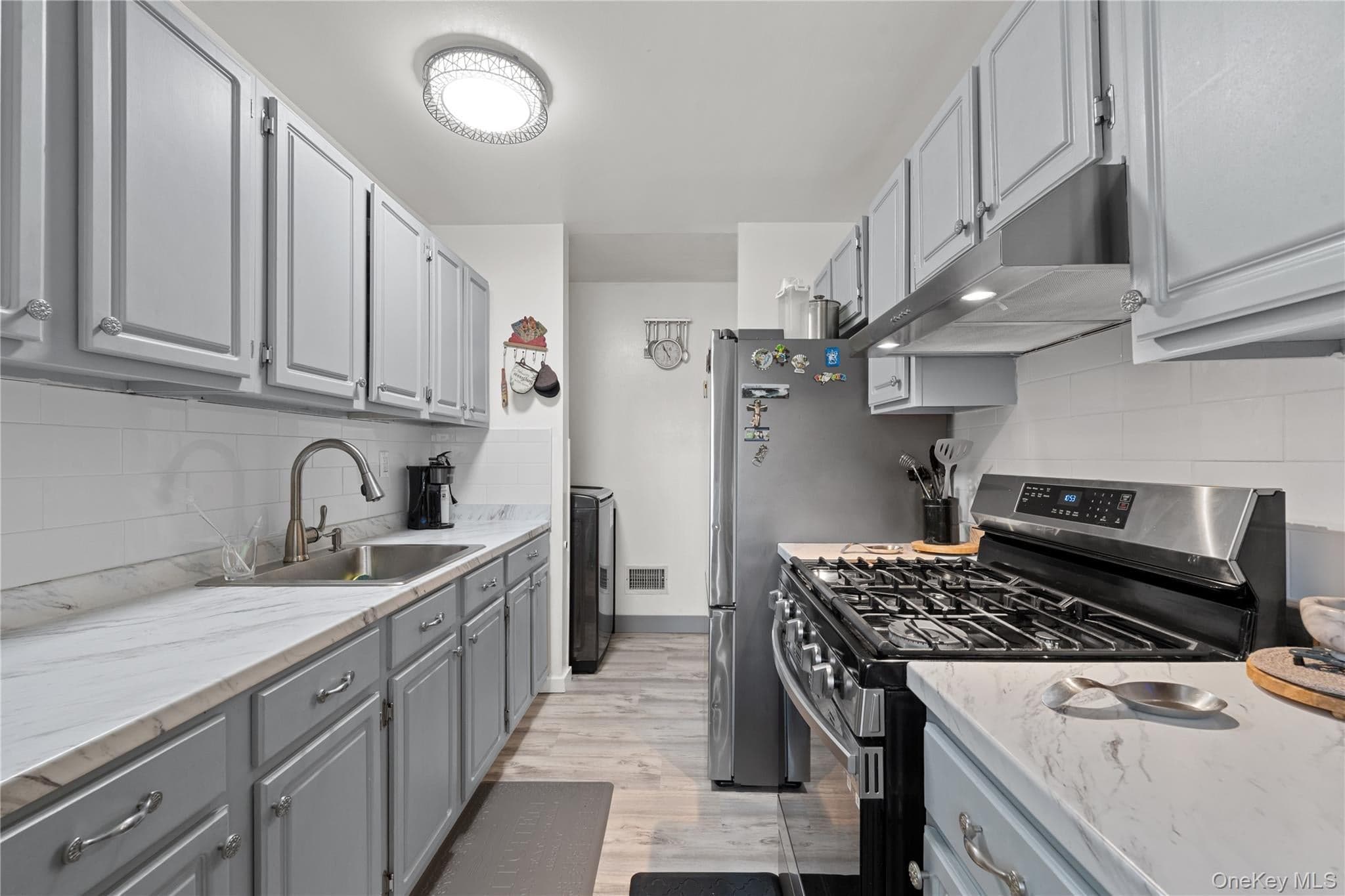 288 Cypress Avenue thumbnail 9